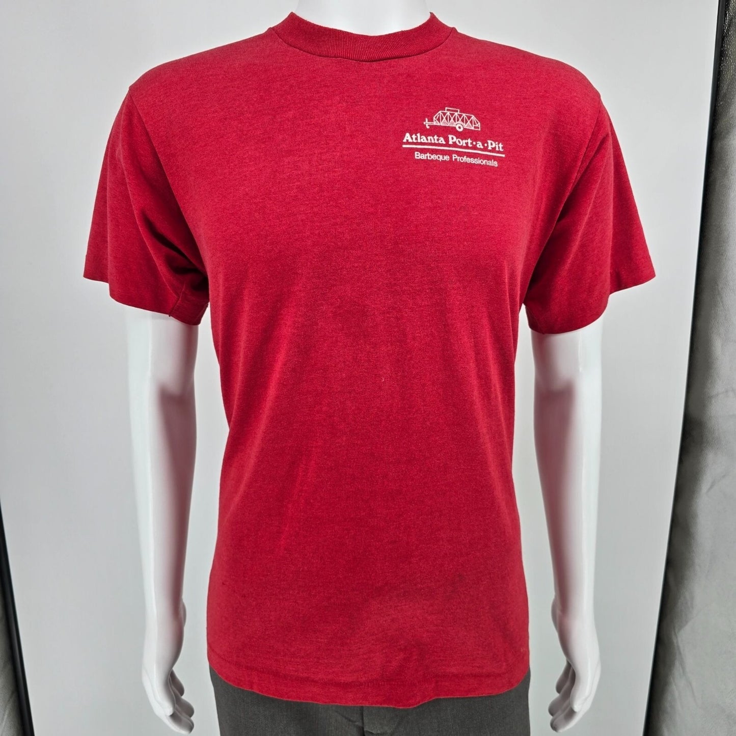 Vintage 1990s Atlanta Port-A-Pit Barbeque Professionals Red BBQ T-Shirt (M)