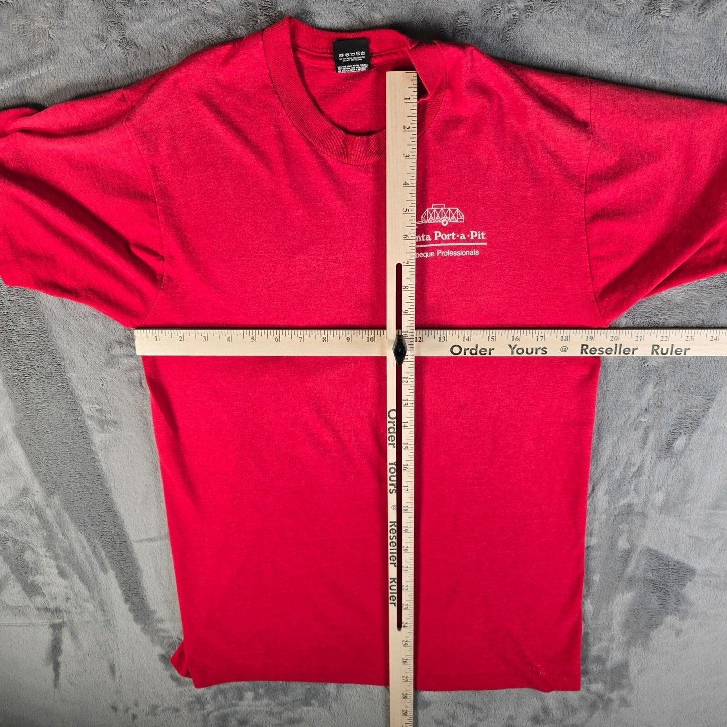Vintage 1990s Atlanta Port-A-Pit Barbeque Professionals Red BBQ T-Shirt (M)
