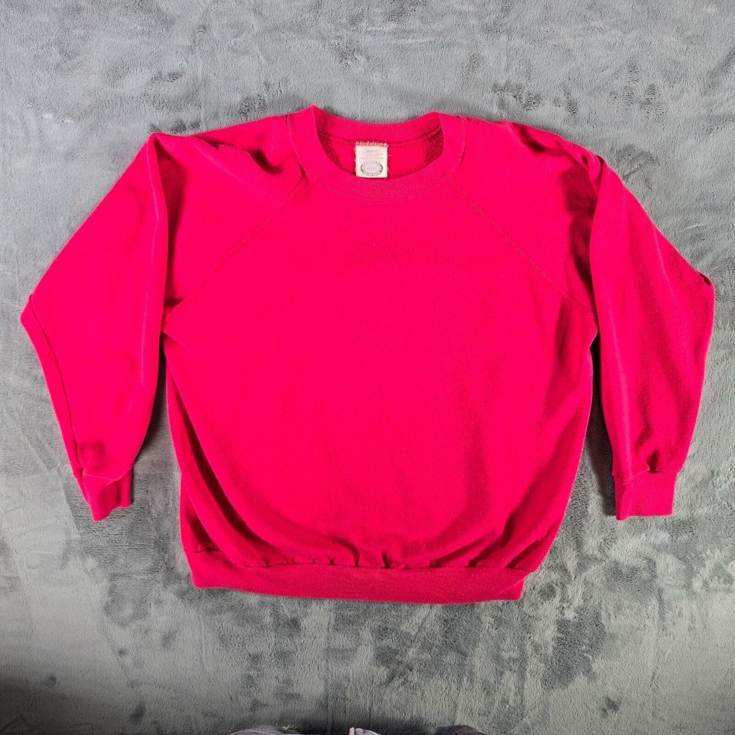 Vintage Distressed 1980s J.E. Morgan Fleecewear Raglan Pink Sweatshirt (M)