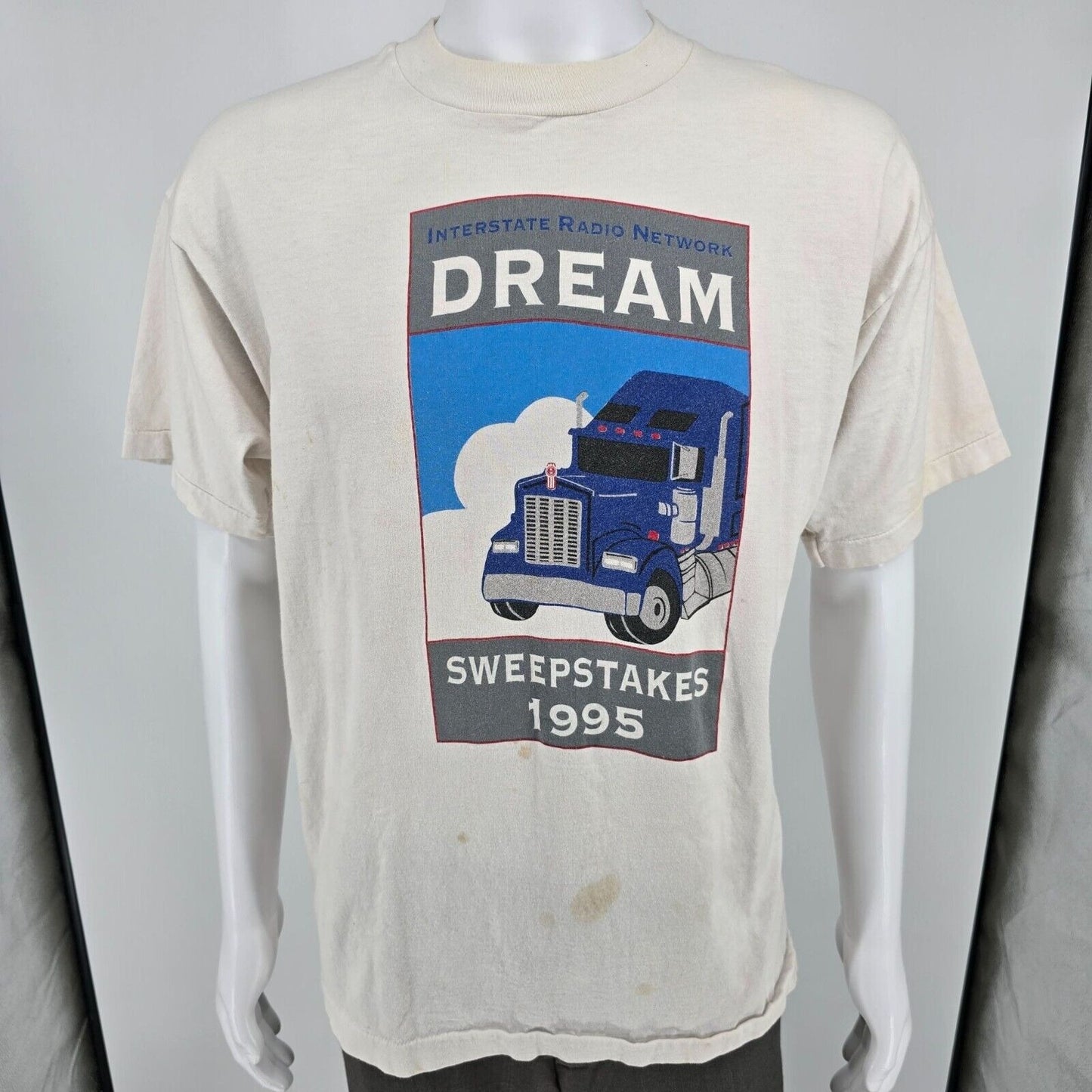 Vintage Thrashed Interstate Radio Network Dream Sweepstakes 1995 T-Shirt (XL)