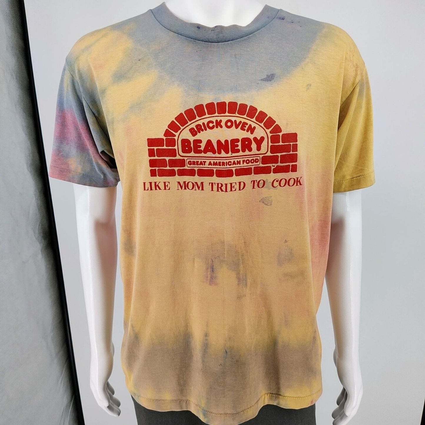 Vintage Boise, Idaho Brick Oven Beanery Great American Food Tie-Dye T-Shirt (L)