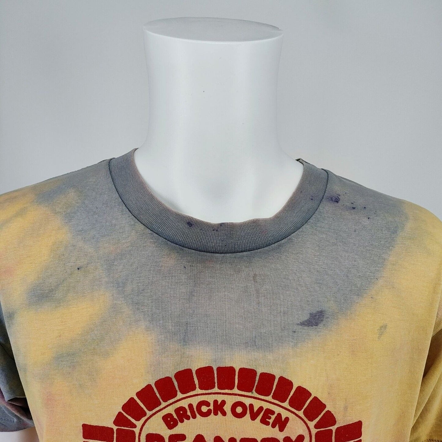 Vintage Boise, Idaho Brick Oven Beanery Great American Food Tie-Dye T-Shirt (L)