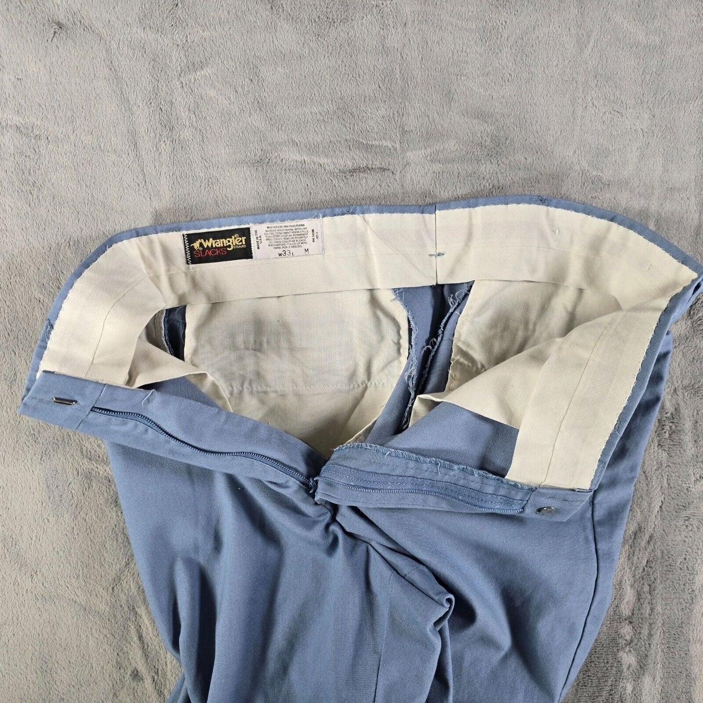 Vintage 1980s Wrangler Made in USA Light Blue Western Dress Slacks (32x29) *Flaw
