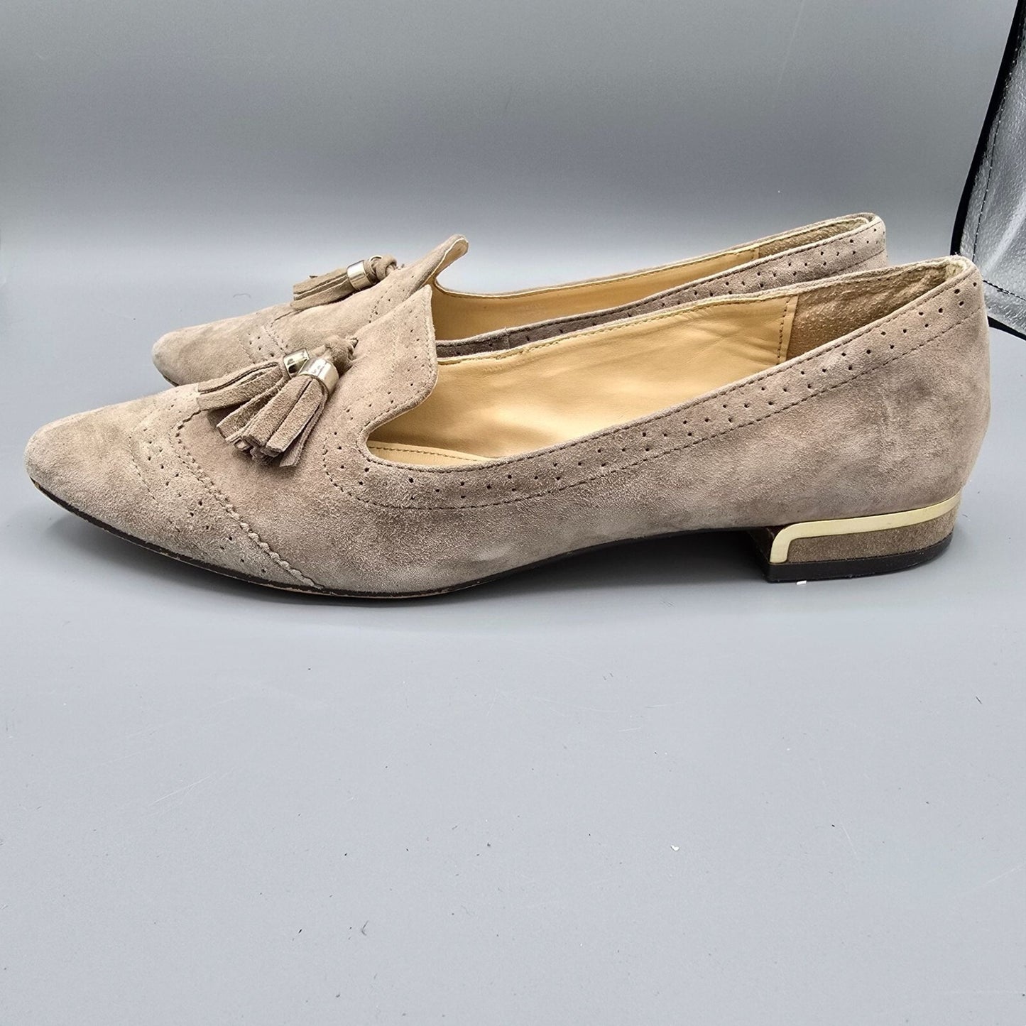 Vince Camuto Rizell Taupe Suede Pointed Toe Tasseled Slip on Loafers (7.5M)