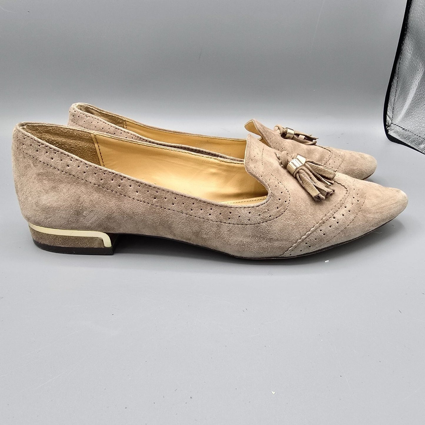 Vince Camuto Rizell Taupe Suede Pointed Toe Tasseled Slip on Loafers (7.5M)