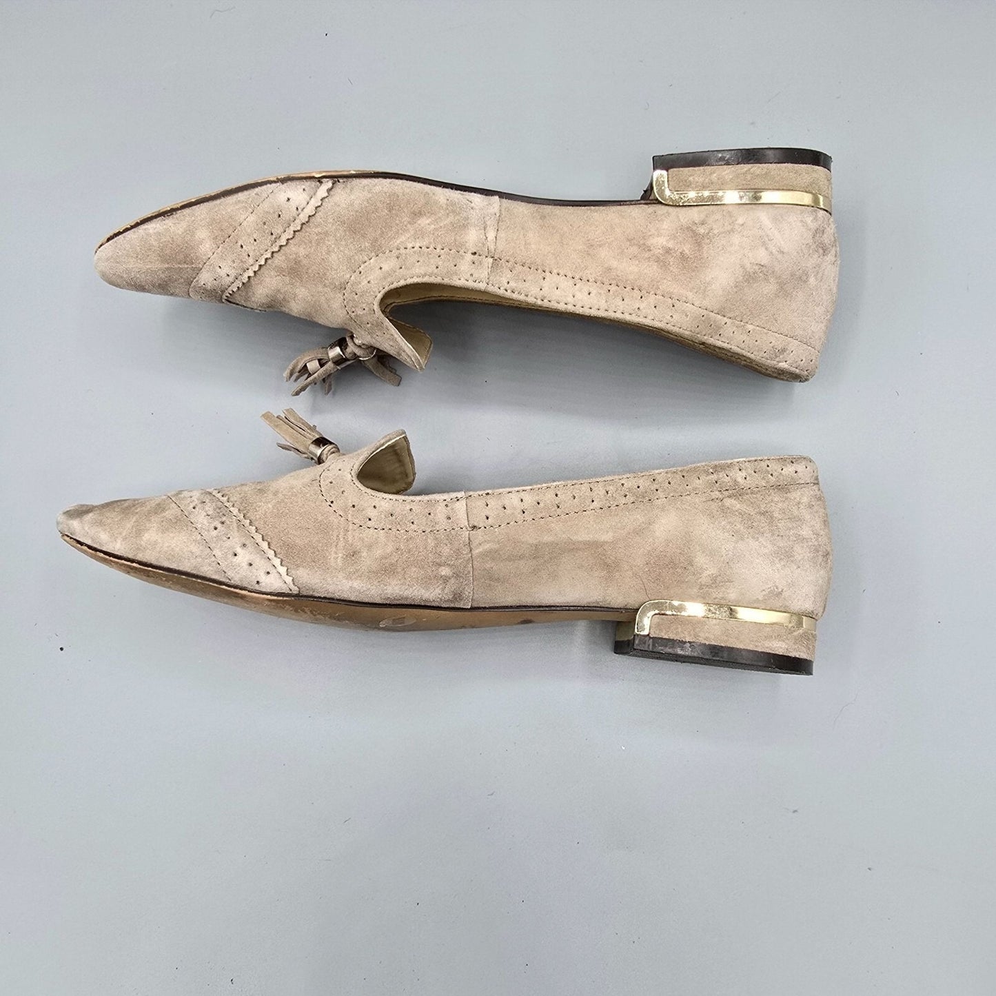 Vince Camuto Rizell Taupe Suede Pointed Toe Tasseled Slip on Loafers (7.5M)