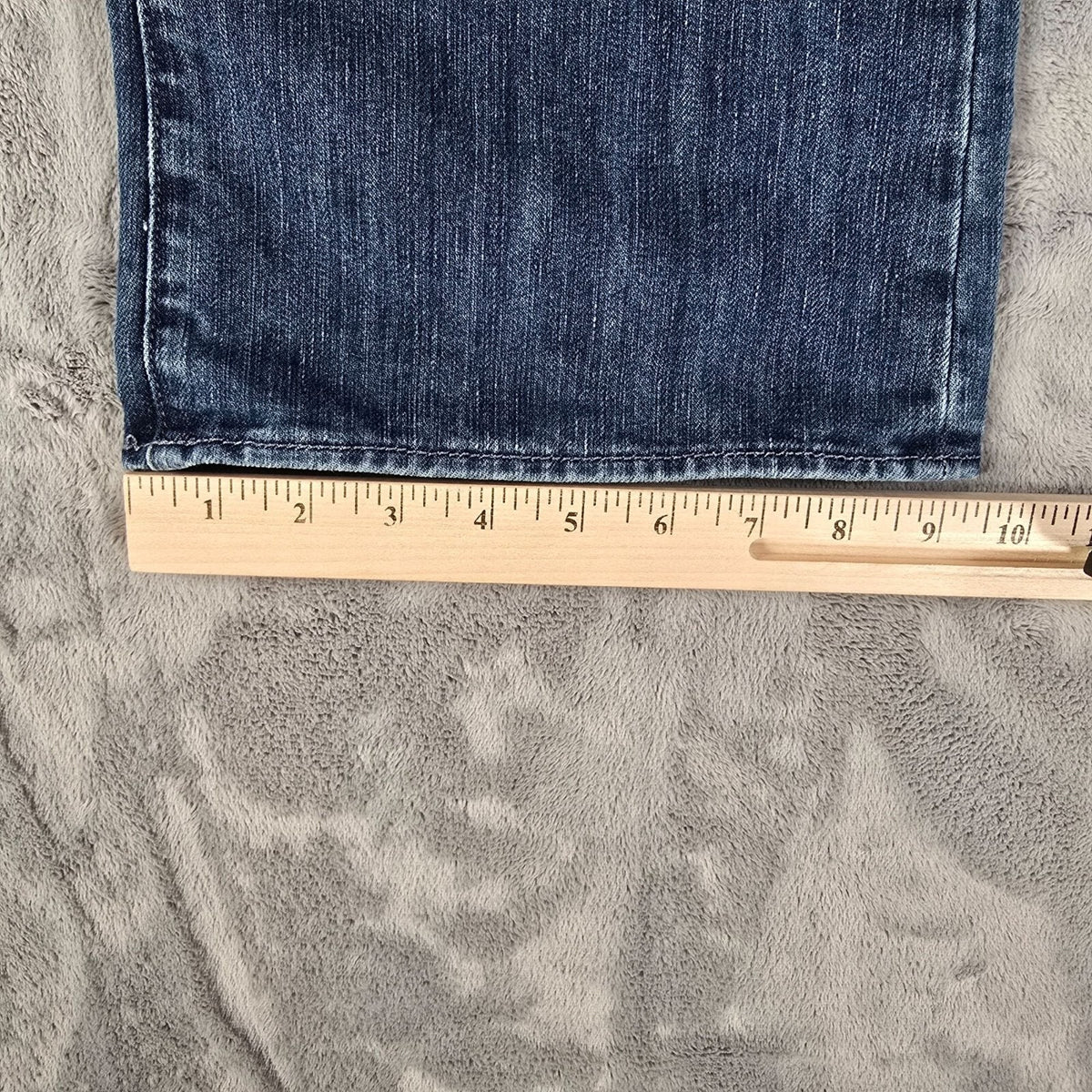 2000s Rock & Republic Los Angeles Made in USA Button Fly Jeans (32x34)