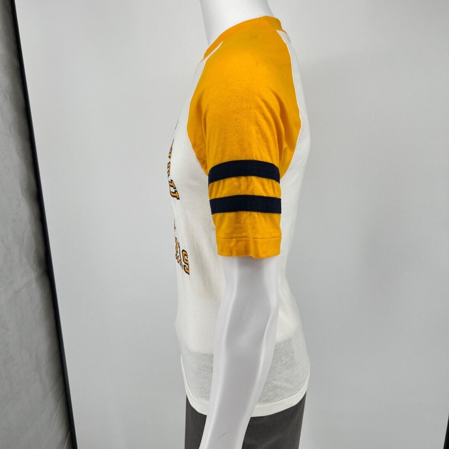 Vintage 1980s Champion Wichita State University Shockers WuShock T-Shirt (XS)