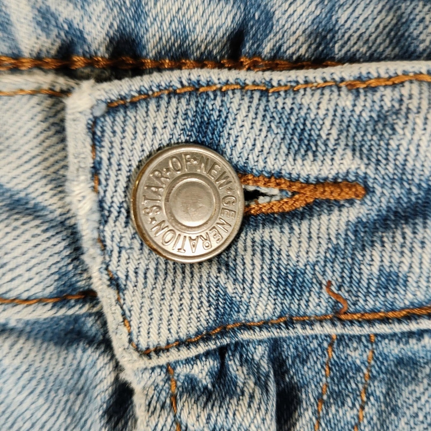 S.O.N.G. Women's Slim Flare Light Wash 27x27.5 Denim Blue Jeans (Size 4/27)