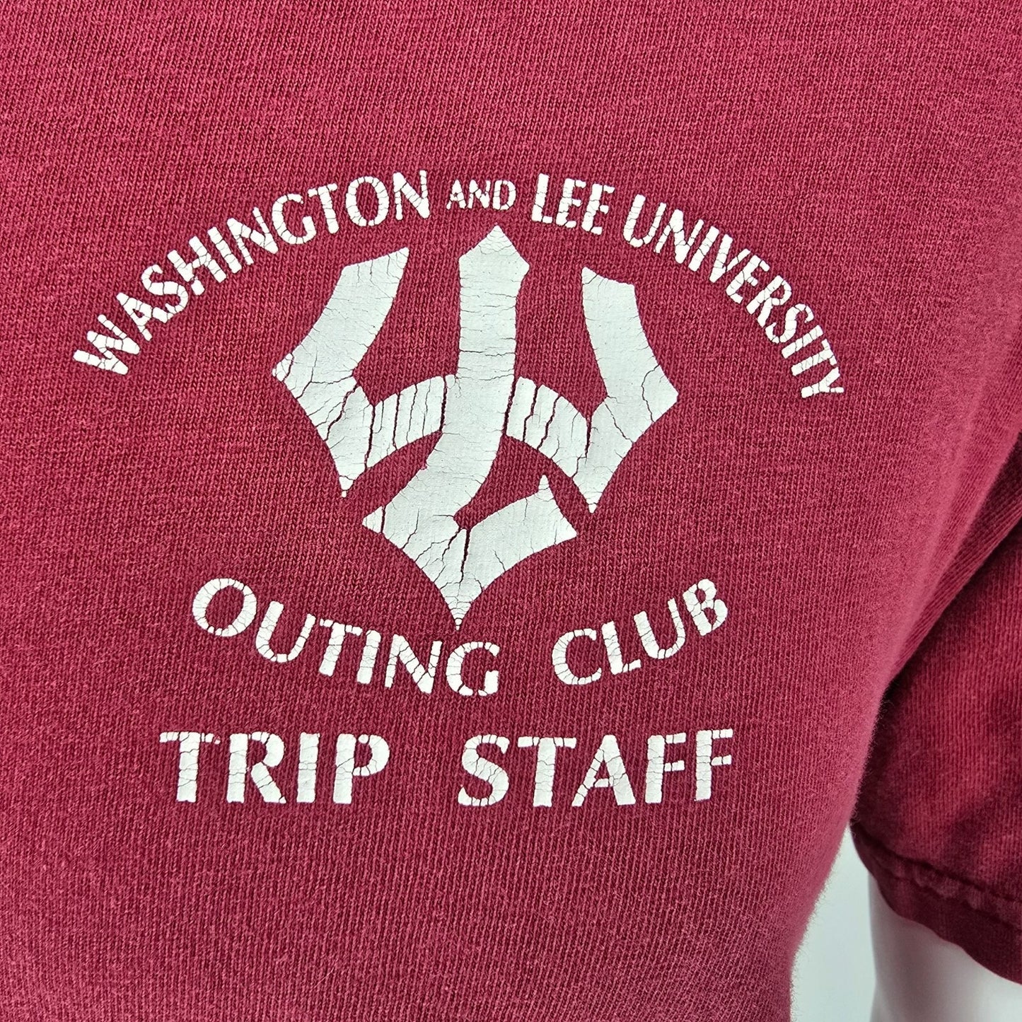 Vintage Y2K Washington and Lee University Outing Club Trip Staff T-Shirt (L)