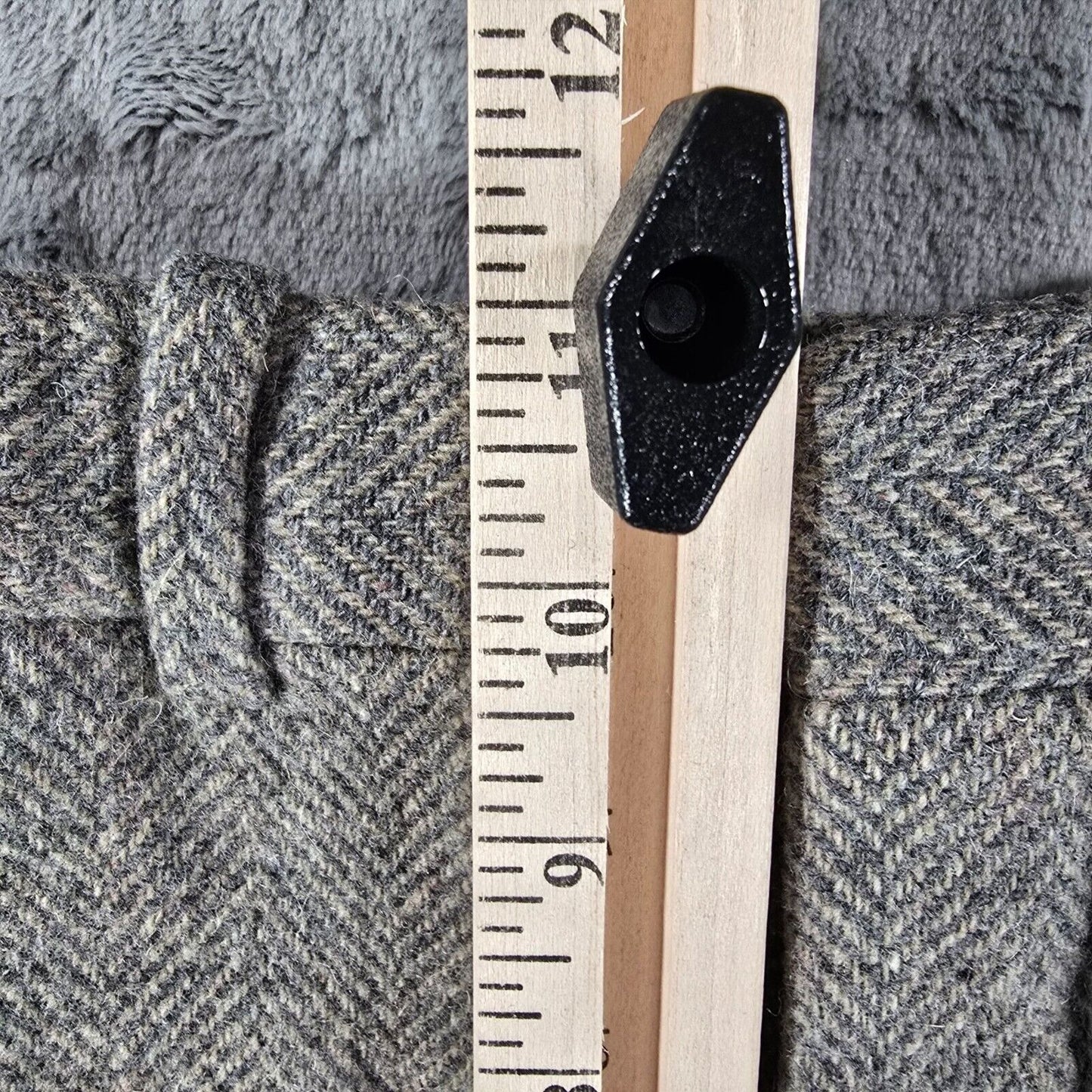 Vintage 1960s Hickey Freeman Gray Wool Herringbone Trousers (31x24) *Fair Cond.