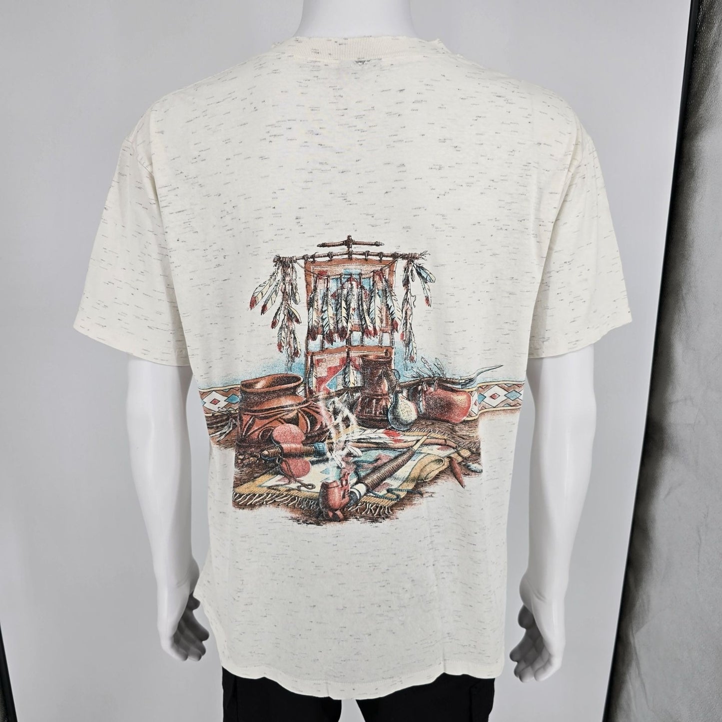 Vintage 1990s Oneita SanSegal Taos New Mexico Peace Pipe Graphic T-Shirt (L)