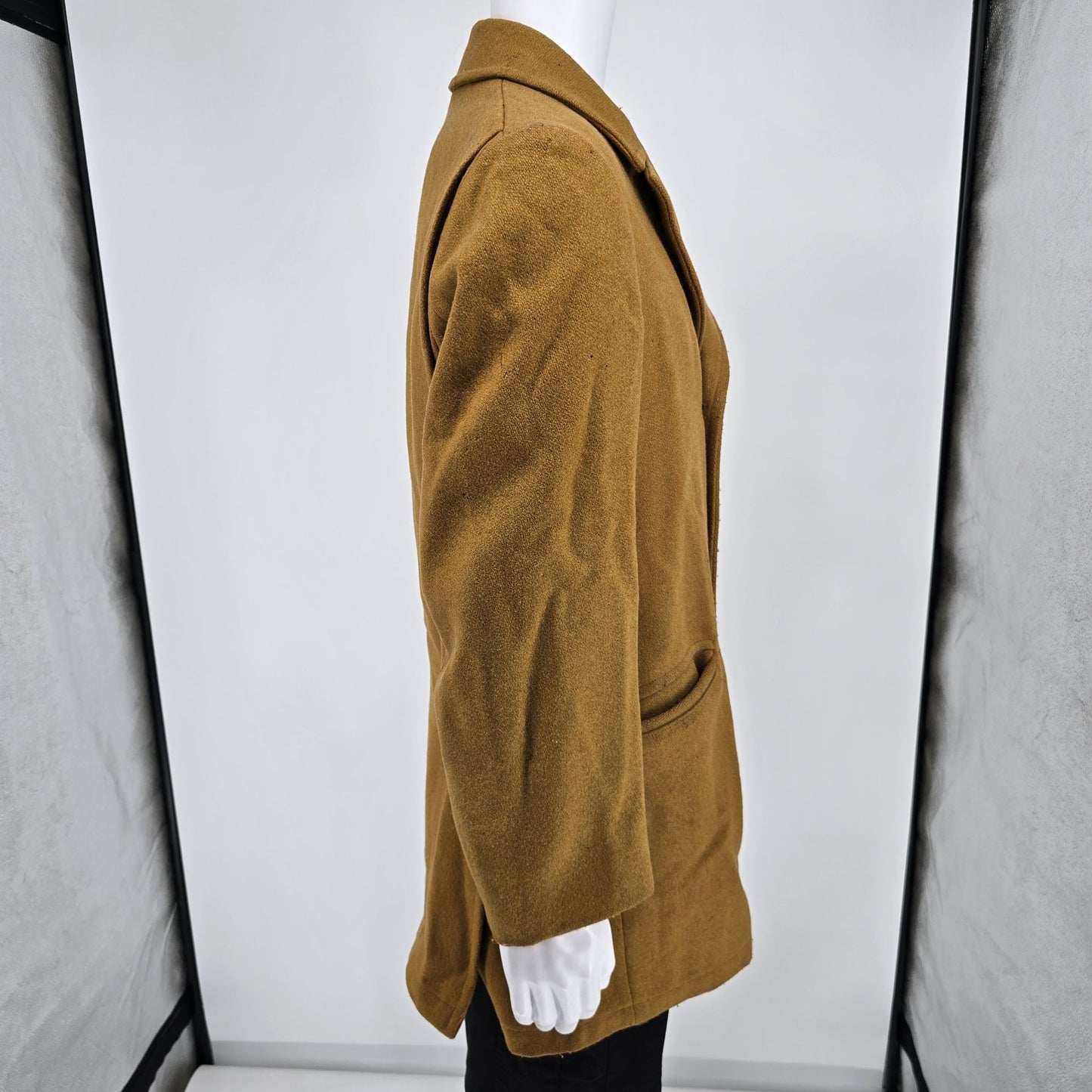 Distressed Vintage 1960s Mighty-Mac Out O' Gloucester Melton Wool Heavy Coat (M)