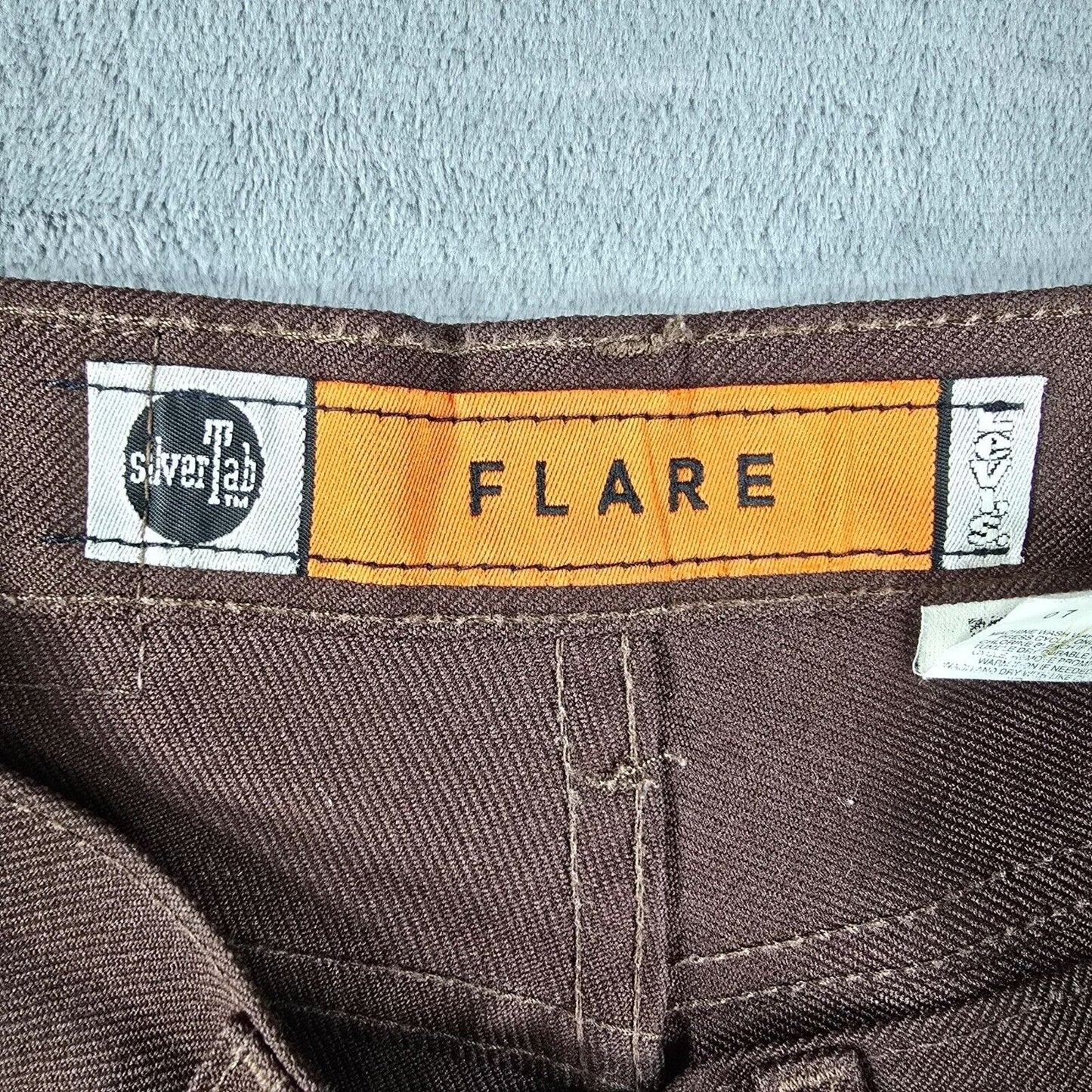 Vintage 1997 Levi's SilverTab Flare Leg Brown Polyester Pants (Juniors 9 Short)