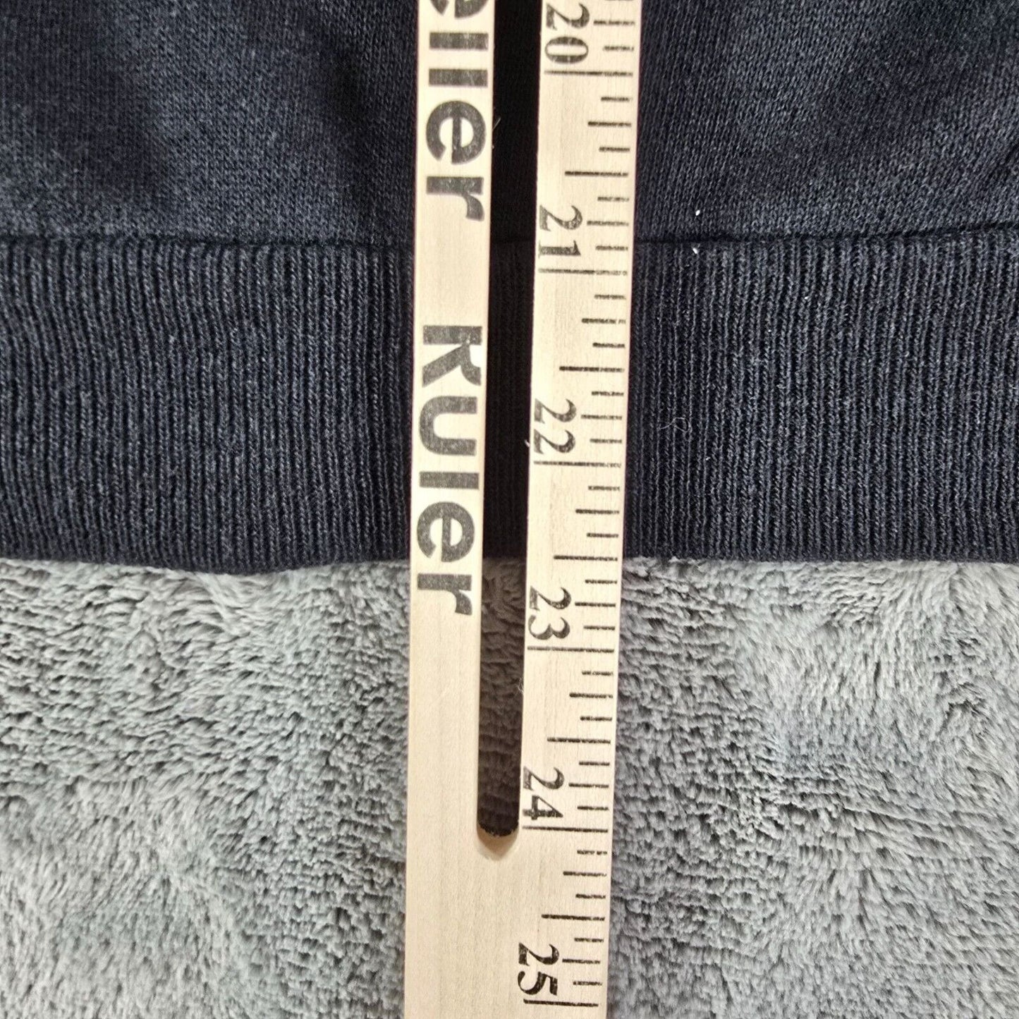 Vintage Late 1980s Distressed United States Army Emblem Black Sweatshirt (M)