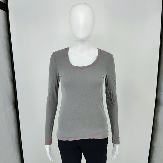 Old Navy 2012 Womens Long Sleeve Gray Cotton Top W/ Pink Stitching (S) *Flawed*