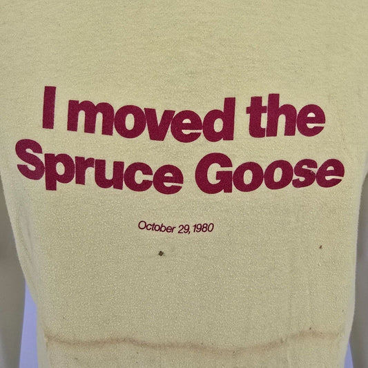 VERY RARE Vintage 1980 "I Moved the Spruce Goose" Yellow Graphic T-Shirt (M)