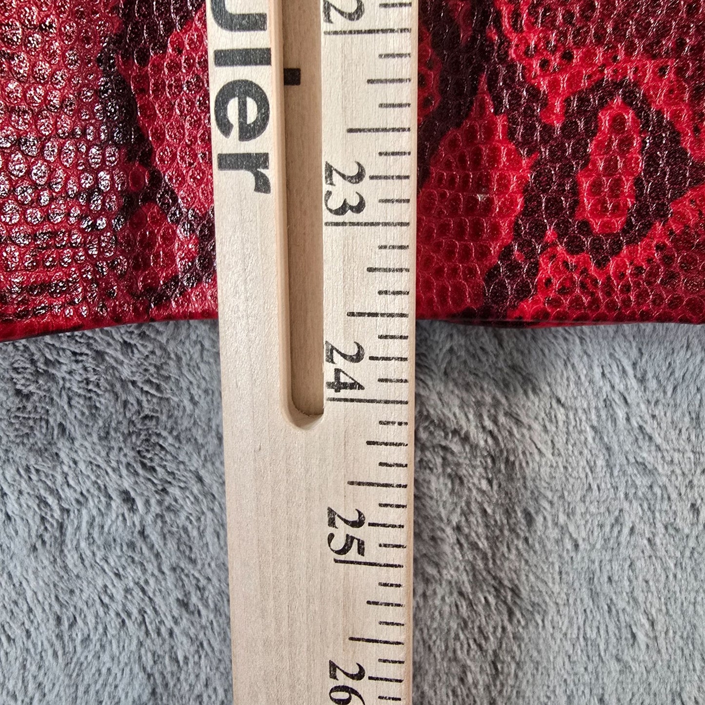 Vintage Y2K Sienna Studio Women's Red Embossed Snake Print Leather Jacket (S)