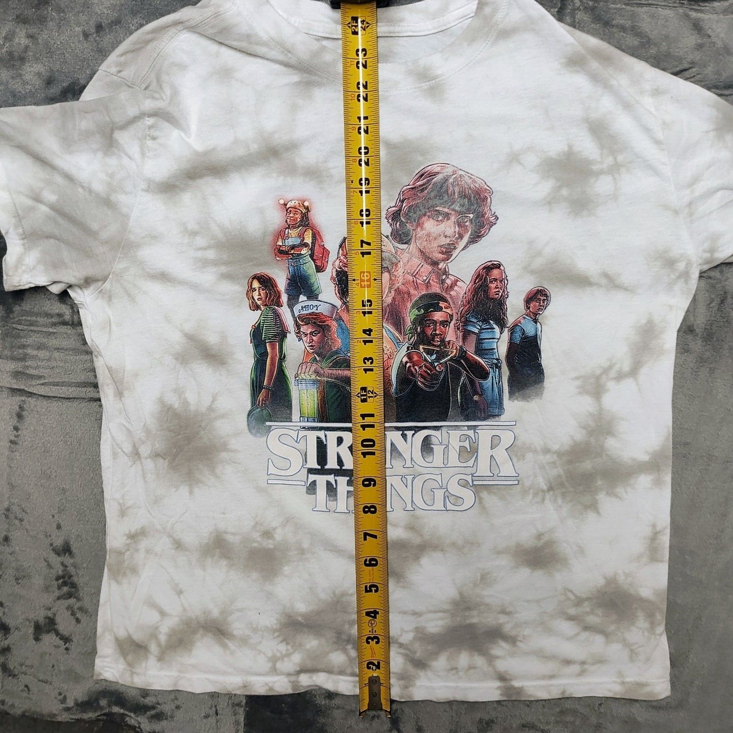 Womens Stranger Things Tie-Dye Graphic T-Shirt (L) *FLAWS*