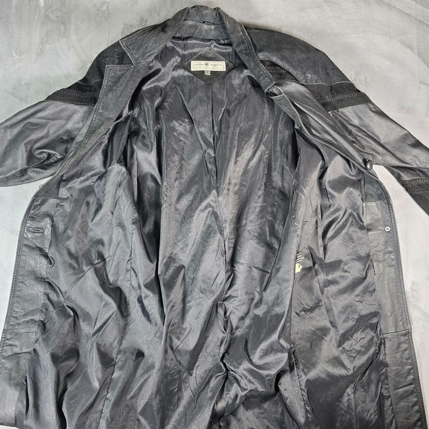 Vintage Late 1980s Maggie Lawrence Women's Paisely Trim Leather Duster Coat (M)
