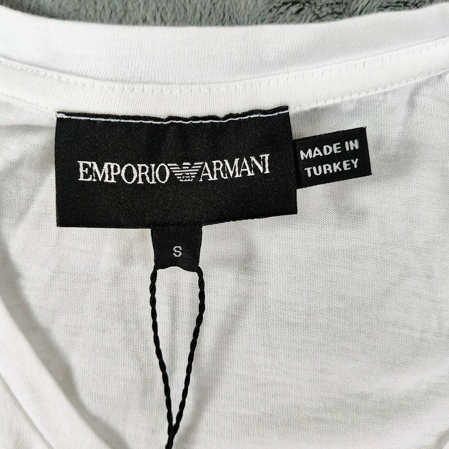 NWD F/W 2017 Emporio Armani Men's Embroidered "METROPOLIS" Graphic T-Shirt (S)
