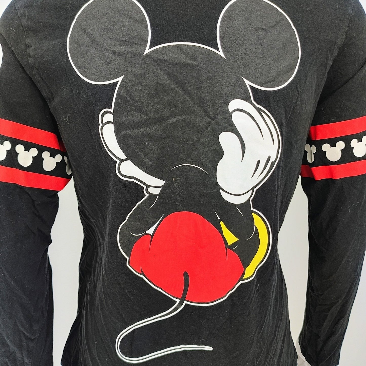 Disney Mickey Mouse "Just Sittin" Long-Sleeved Graphic T-Shirt (Juniors XL)
