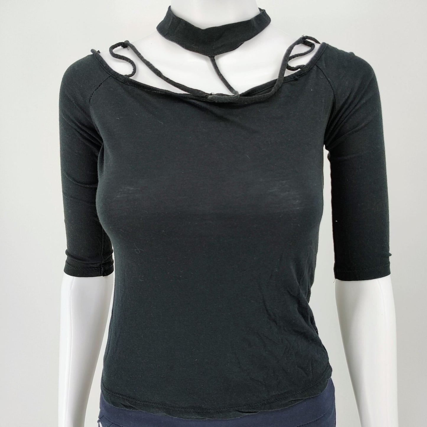 Ambiance Womens Black Cutout Neck Cotton & Modal Blend Top (Size Small)
