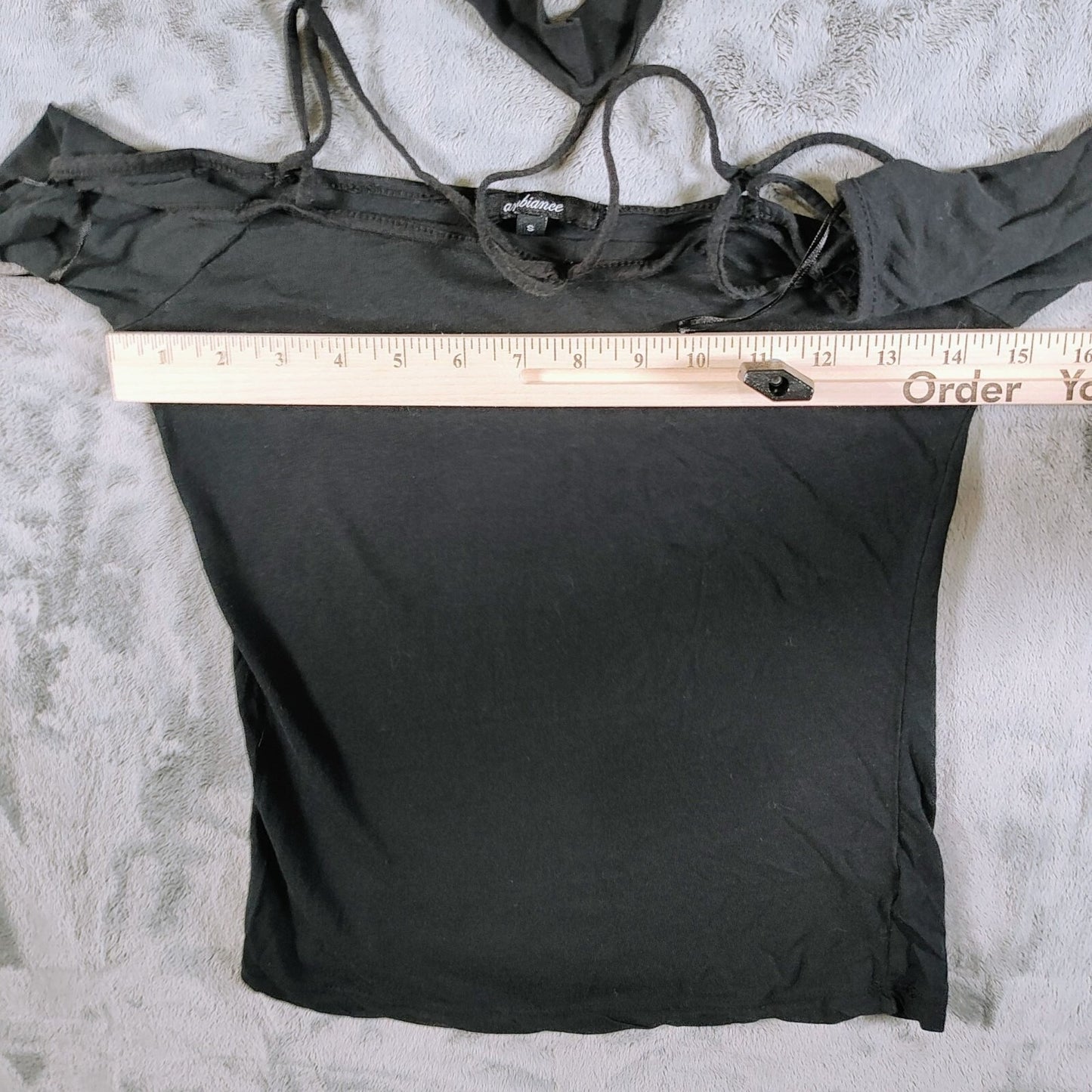Ambiance Womens Black Cutout Neck Cotton & Modal Blend Top (Size Small)