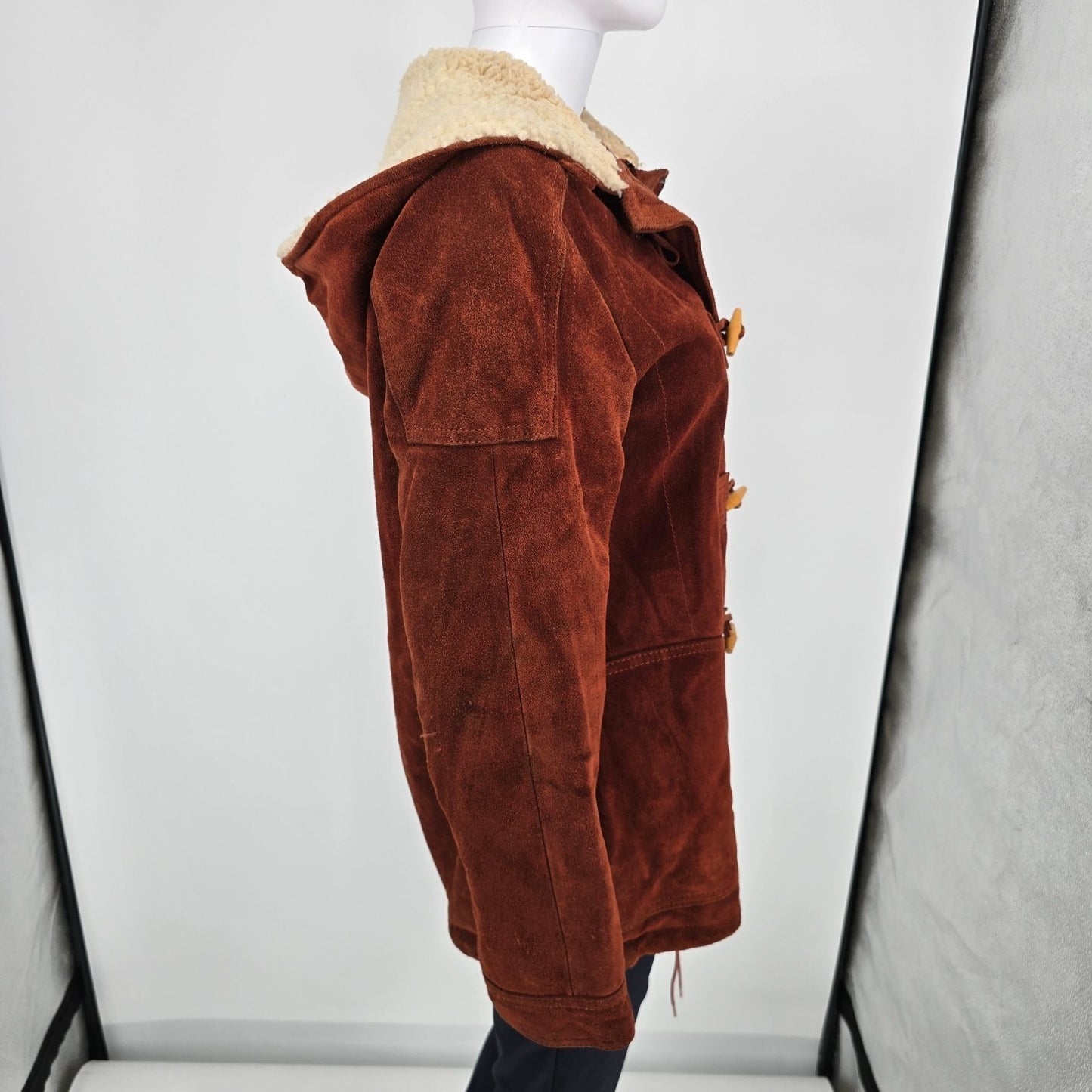 Vintage 1970s Berman's Sherpa Lined Rust Brown Suede Duffle Coat (Medium)