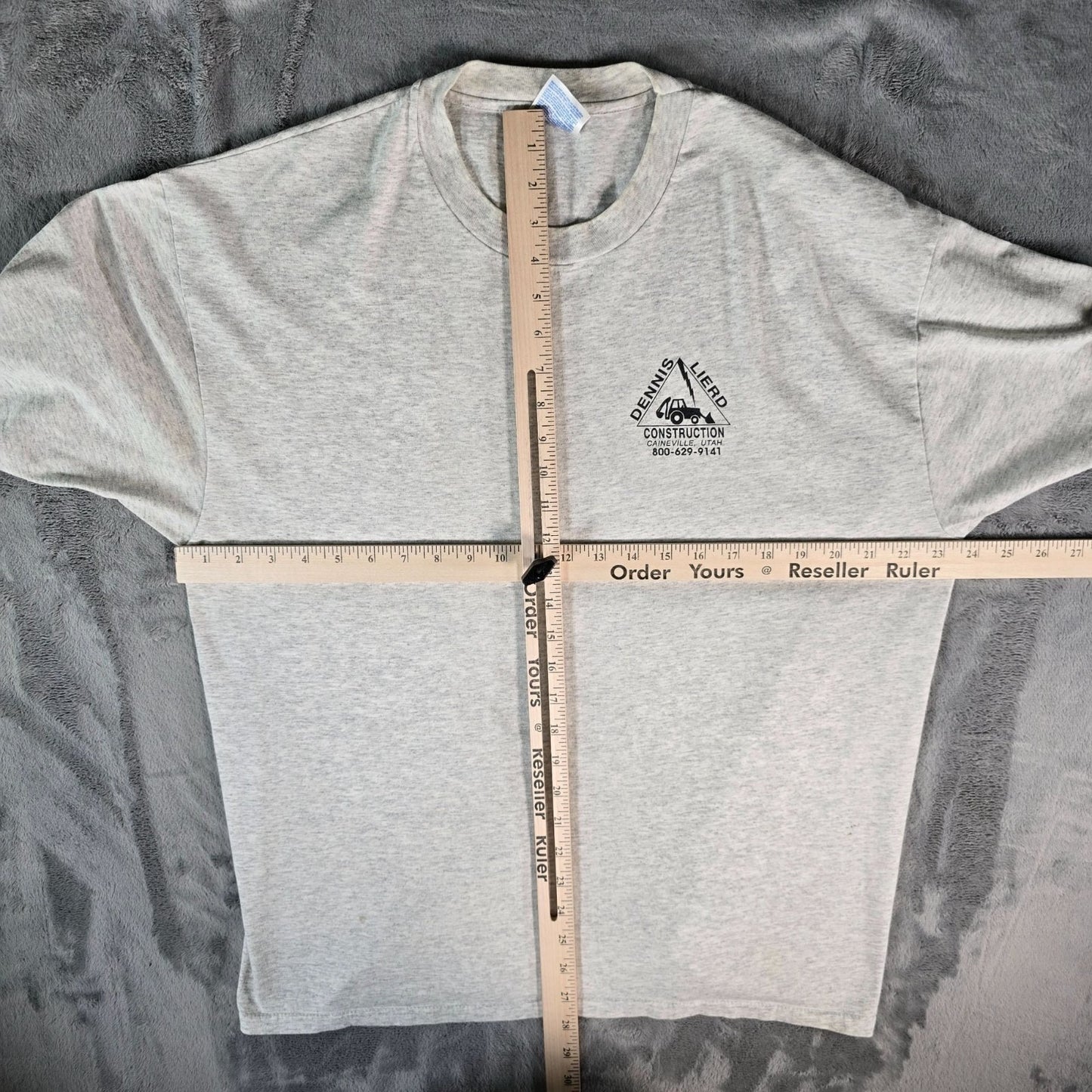 Vintage 1990s Hanes Dennis Lierd Construction Caineville, Utah T-Shirt (XL)
