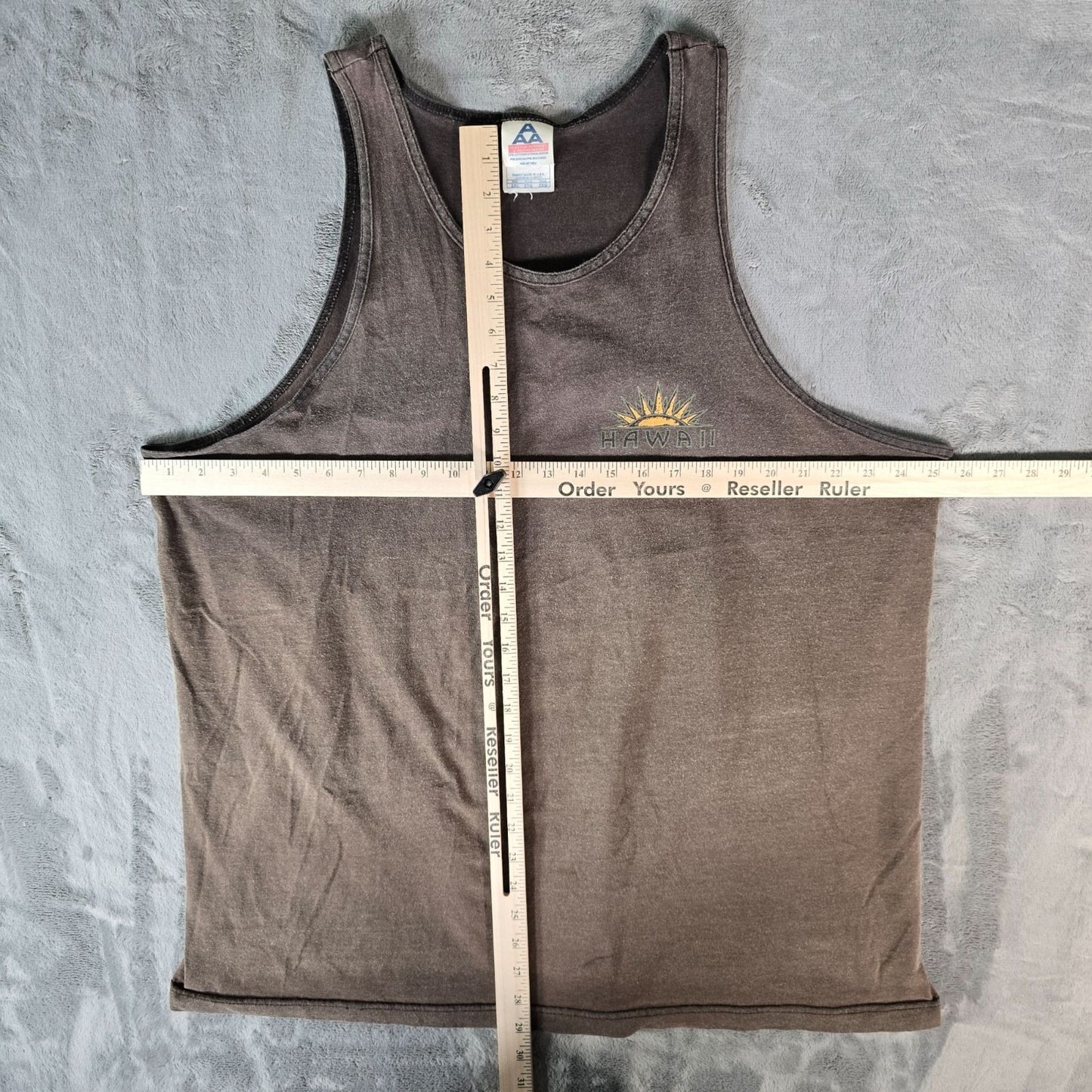 Vintage Y2K AAA Hawaiian Island Map Faded Brown Tourist Souvenir Tank Top (2XL)