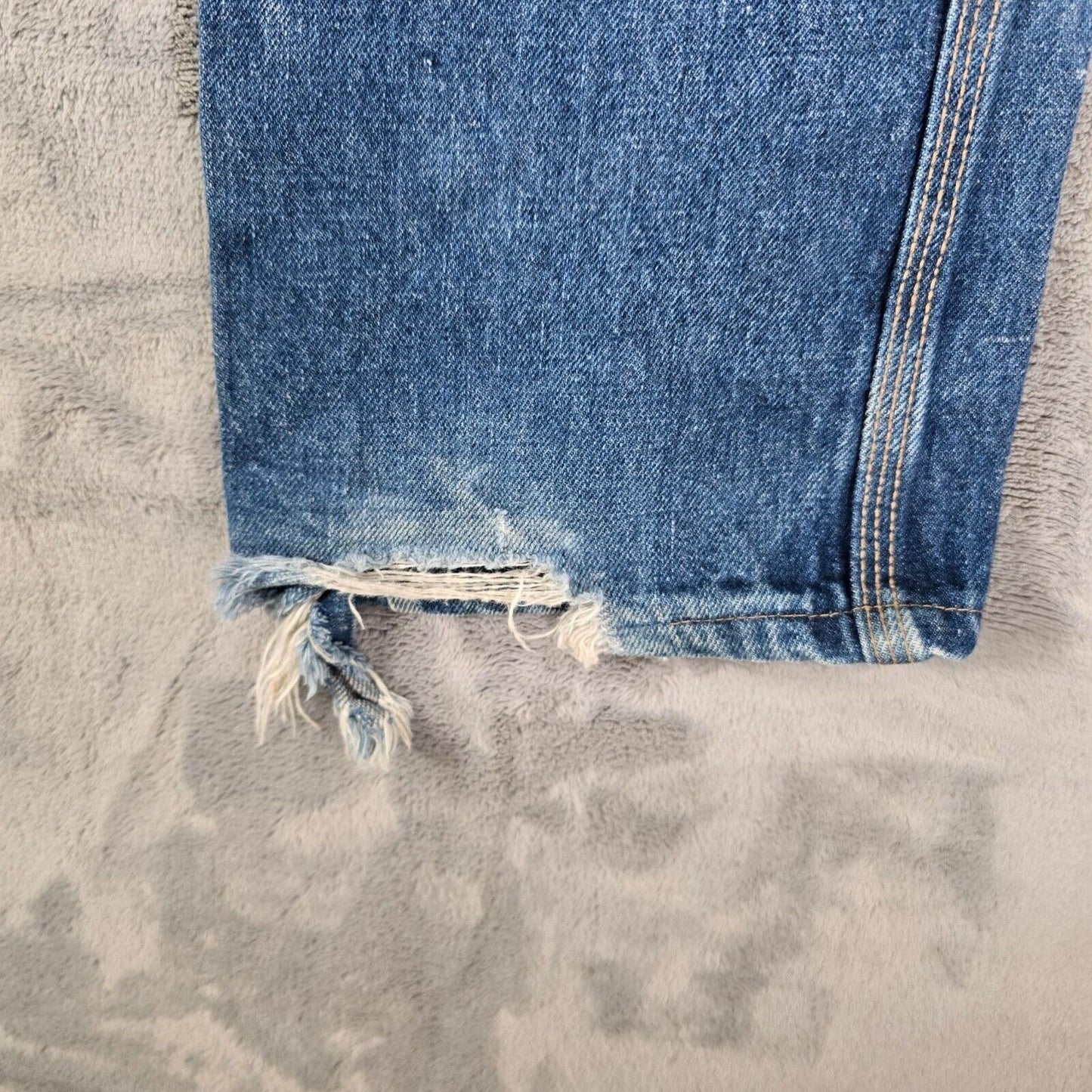 Vintage Early 1980s Calvin Klein Mens Distressed Straight Leg Blue Jeans (29x33)