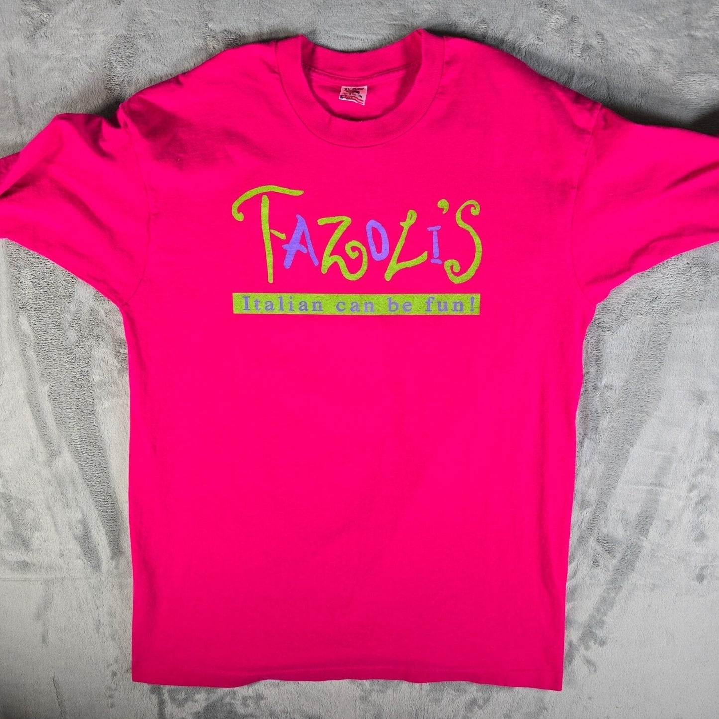 Vintage 1990s Fazoli's "Italian can be fun!" Single Stitch Fuschia T-Shirt (XL)