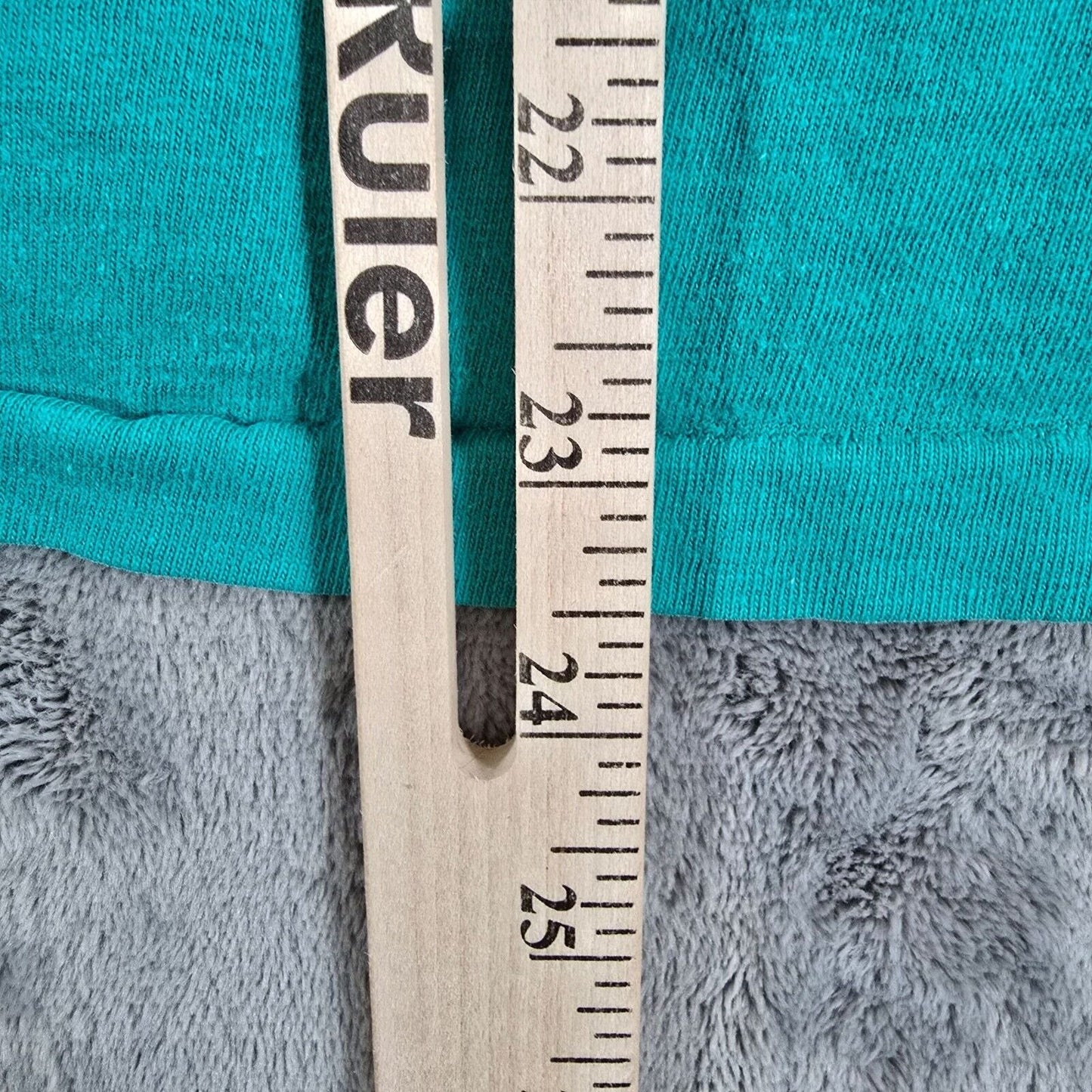 Vintage 1980s Single Stitch Hanes Beefy-T Hopi Sun Shield Teal T-Shirt (XS/S)