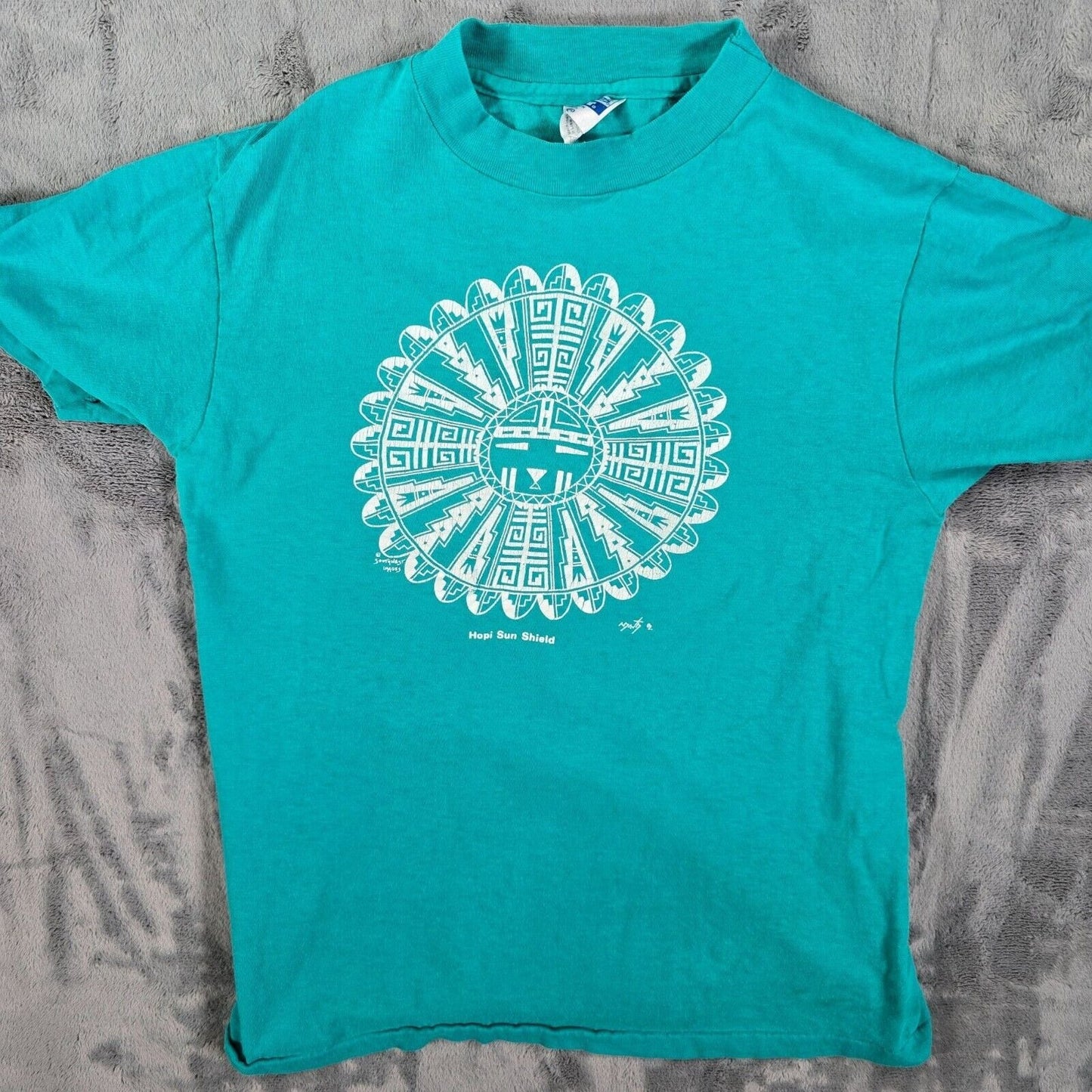 Vintage 1980s Single Stitch Hanes Beefy-T Hopi Sun Shield Teal T-Shirt (XS/S)