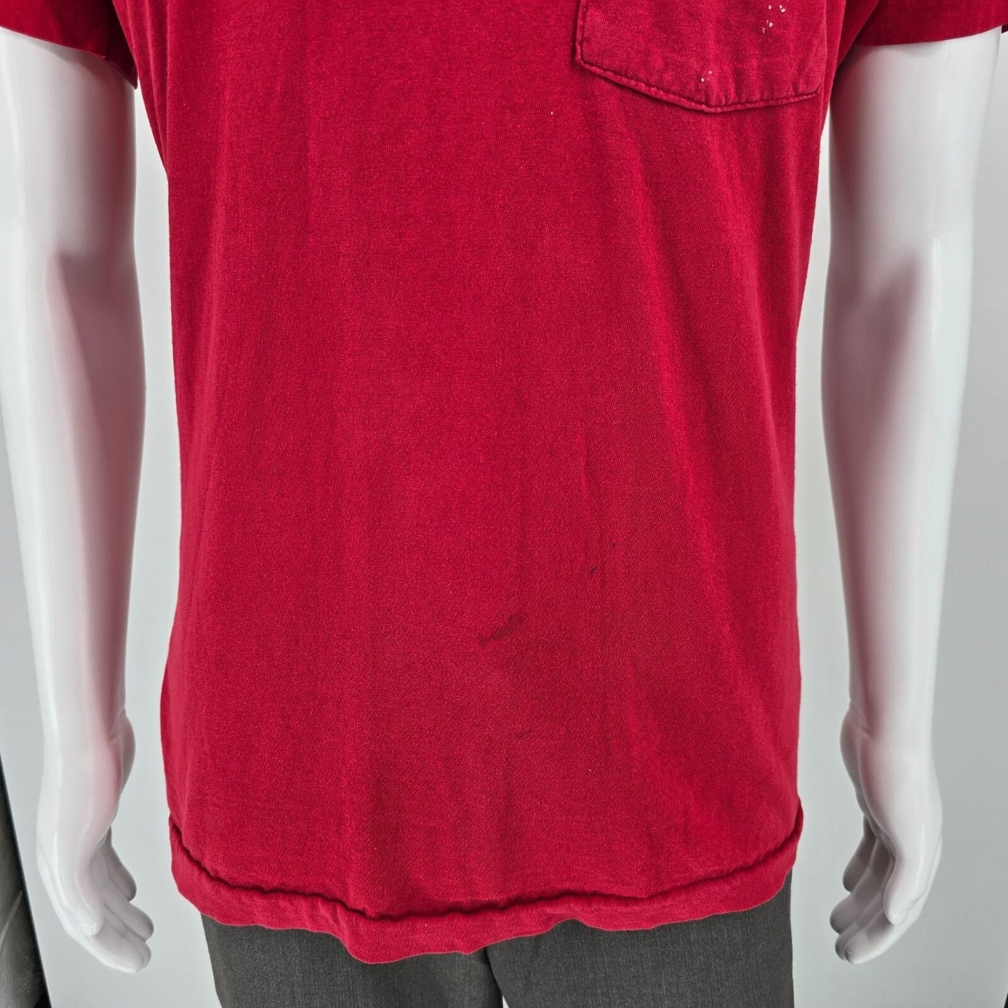 Vintage Distressed 1970s Single Stitch Blank Red Selvedge Pocket T-Shirt (M/L)