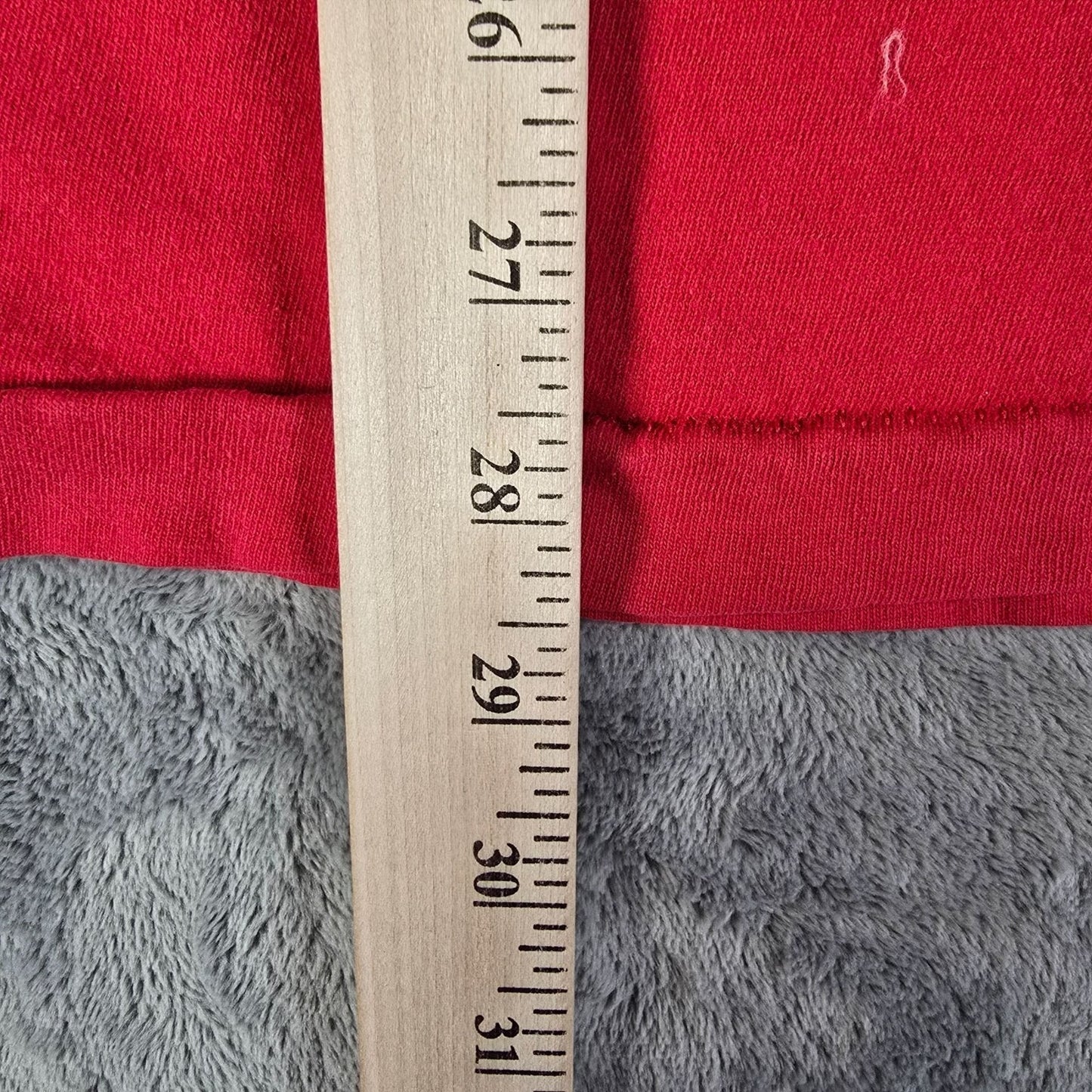 Vintage Distressed 1970s Single Stitch Blank Red Selvedge Pocket T-Shirt (M/L)