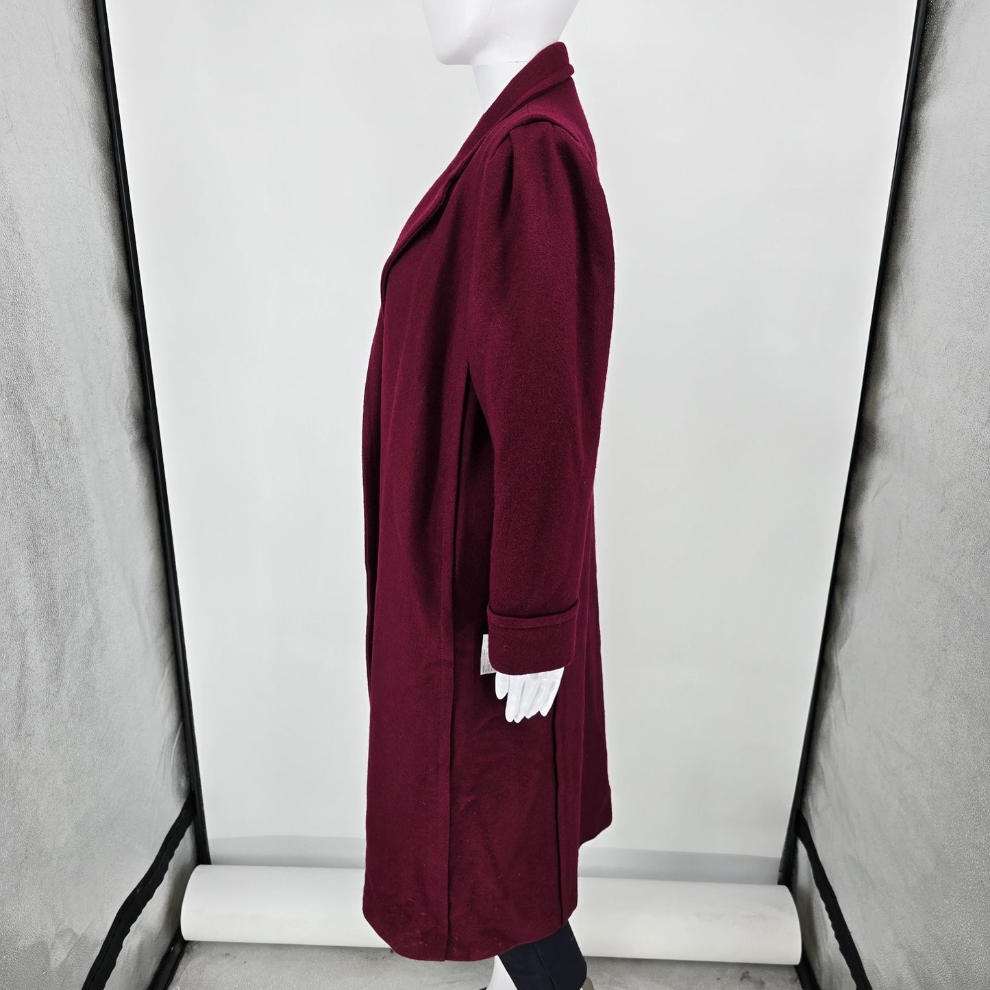 Vintage 1980s Jofeld Burgundy Double-Breasted Wool Blend Coat with Scarf (M)