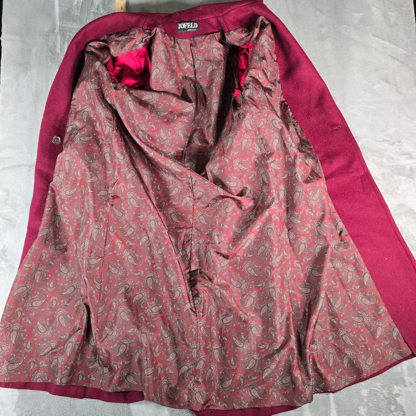 Vintage 1980s Jofeld Burgundy Double-Breasted Wool Blend Coat with Scarf (M)