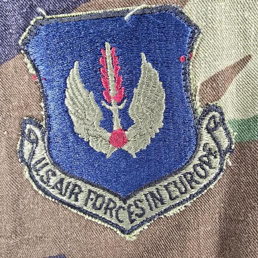Vintage 1986 U.S. Air Forces in Europe BDU Woodland Camo Pattern Combat Coat (M)