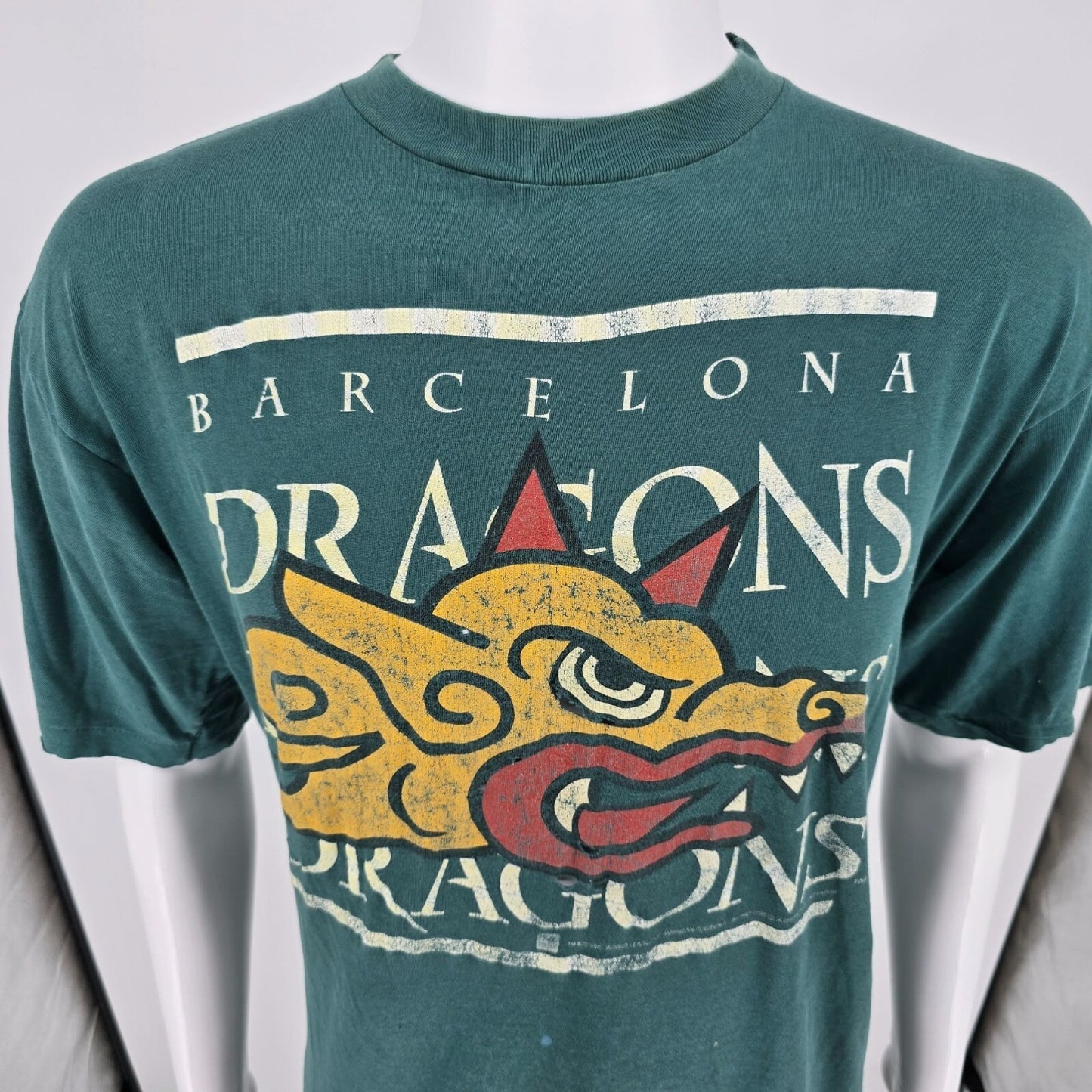 Thrashed Vintage 1990s NFL Europe Barcelona Dragons Single Stitch T-Shirt (L/XL)