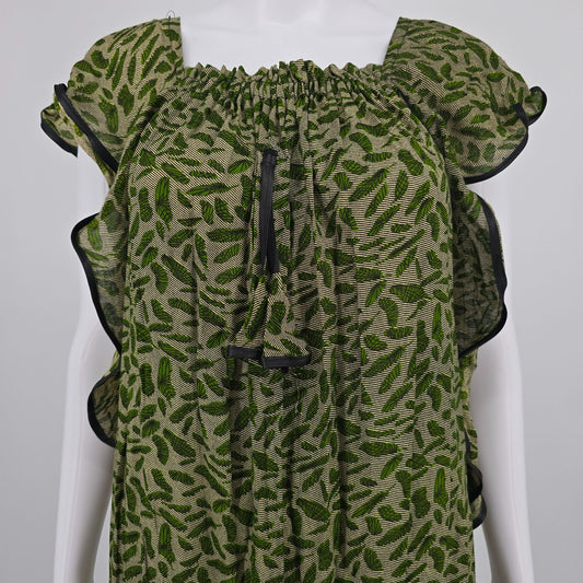 Vintage 1970s Green Leaf Print Cape Sleeve Floor Length Peasant Maxi Dress (M/L)