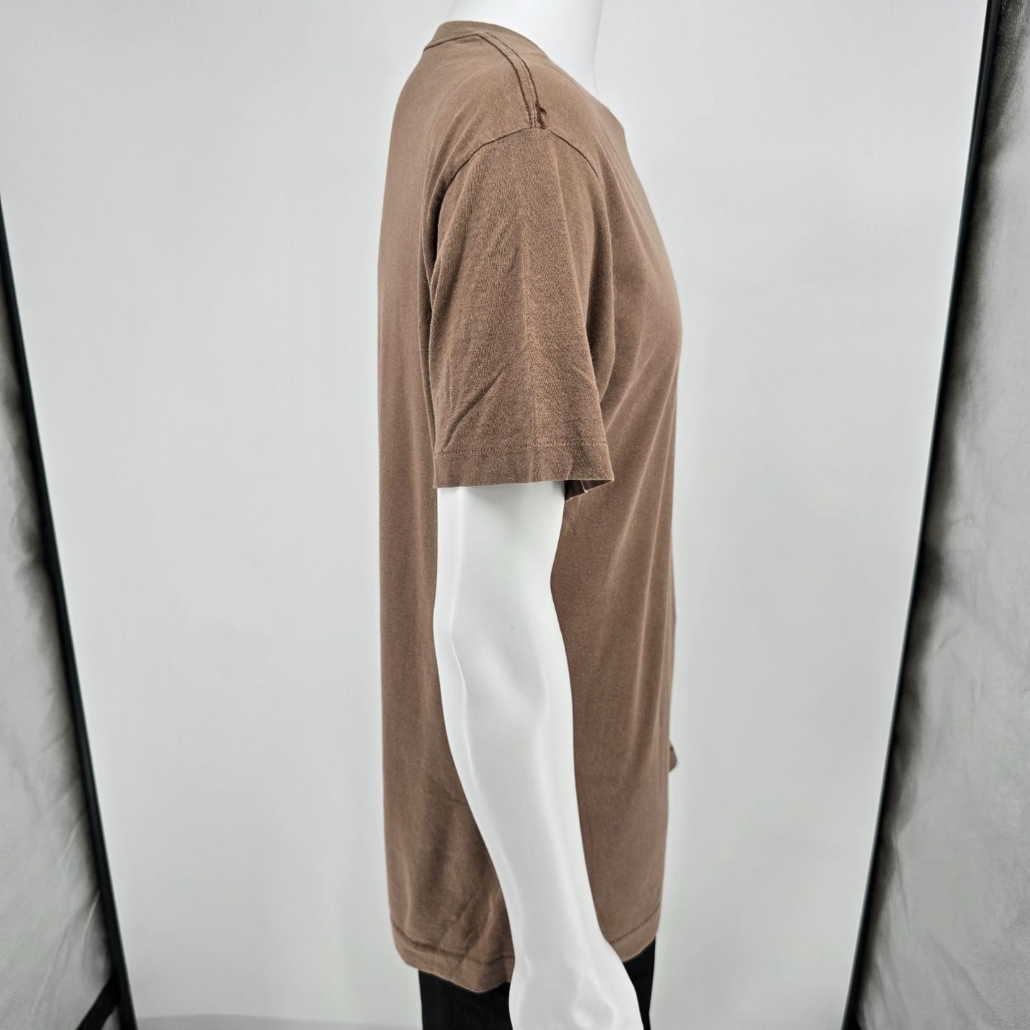 Distressed Vintage 1990s BVD Faded Brown Grunge Single Stitch Blank T-Shirt (L)