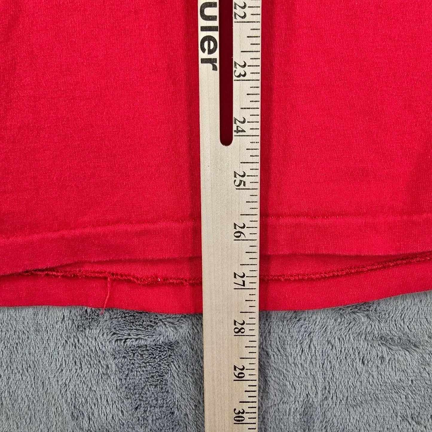 Vintage 1990s Hanes Heavyweight IGA Mid-Towne MS 150 Red Graphic T-Shirt (L)