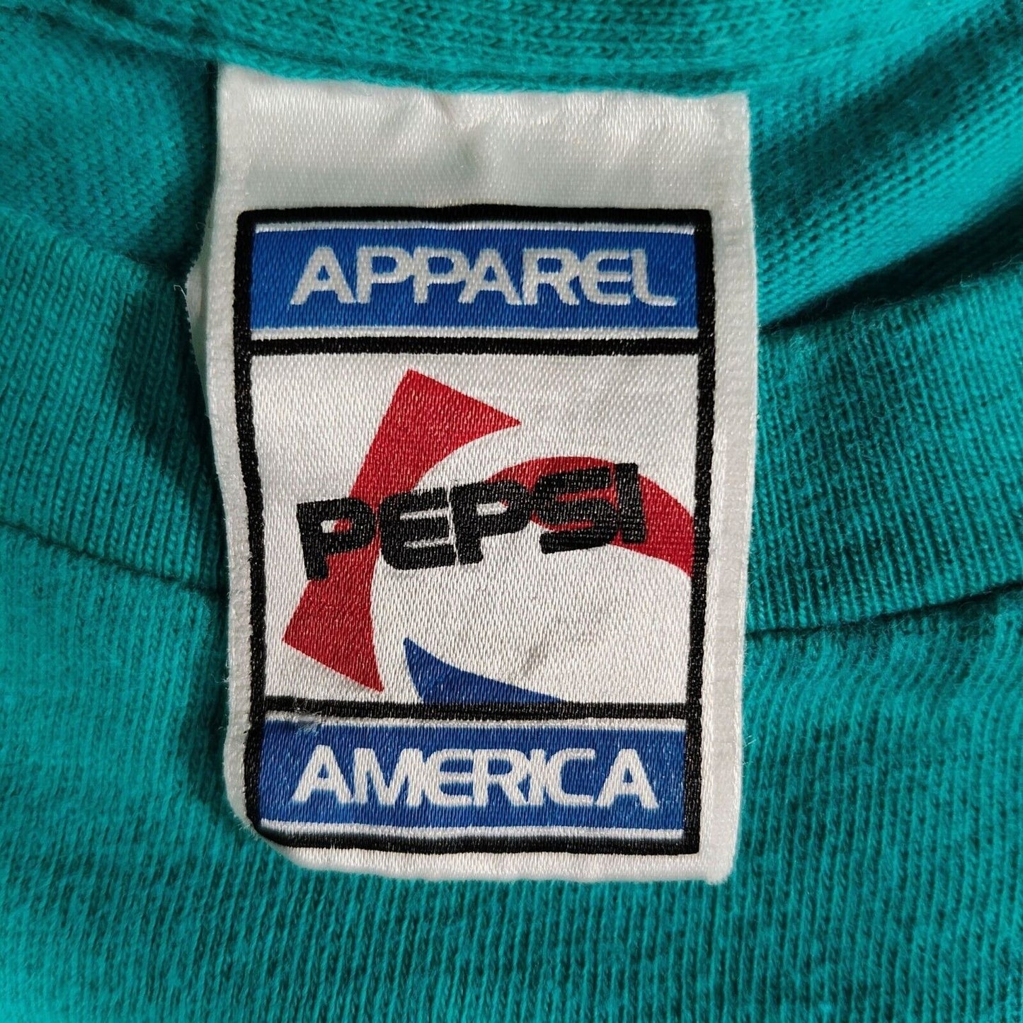 Vintage 1980s Pepsi Apparel America "All American Made" Raised Print T-Shirt (L)