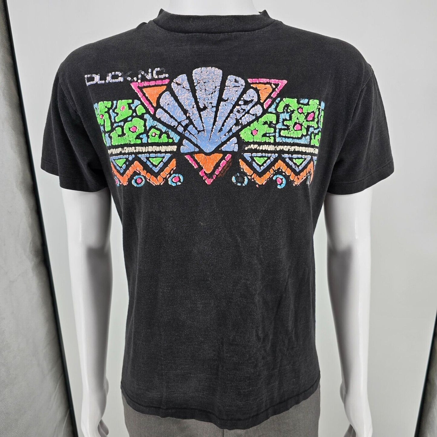 Vintage 1990s Distressed Duck, NC Single Stitch Art Deco Graphic T-Shirt (M/L)