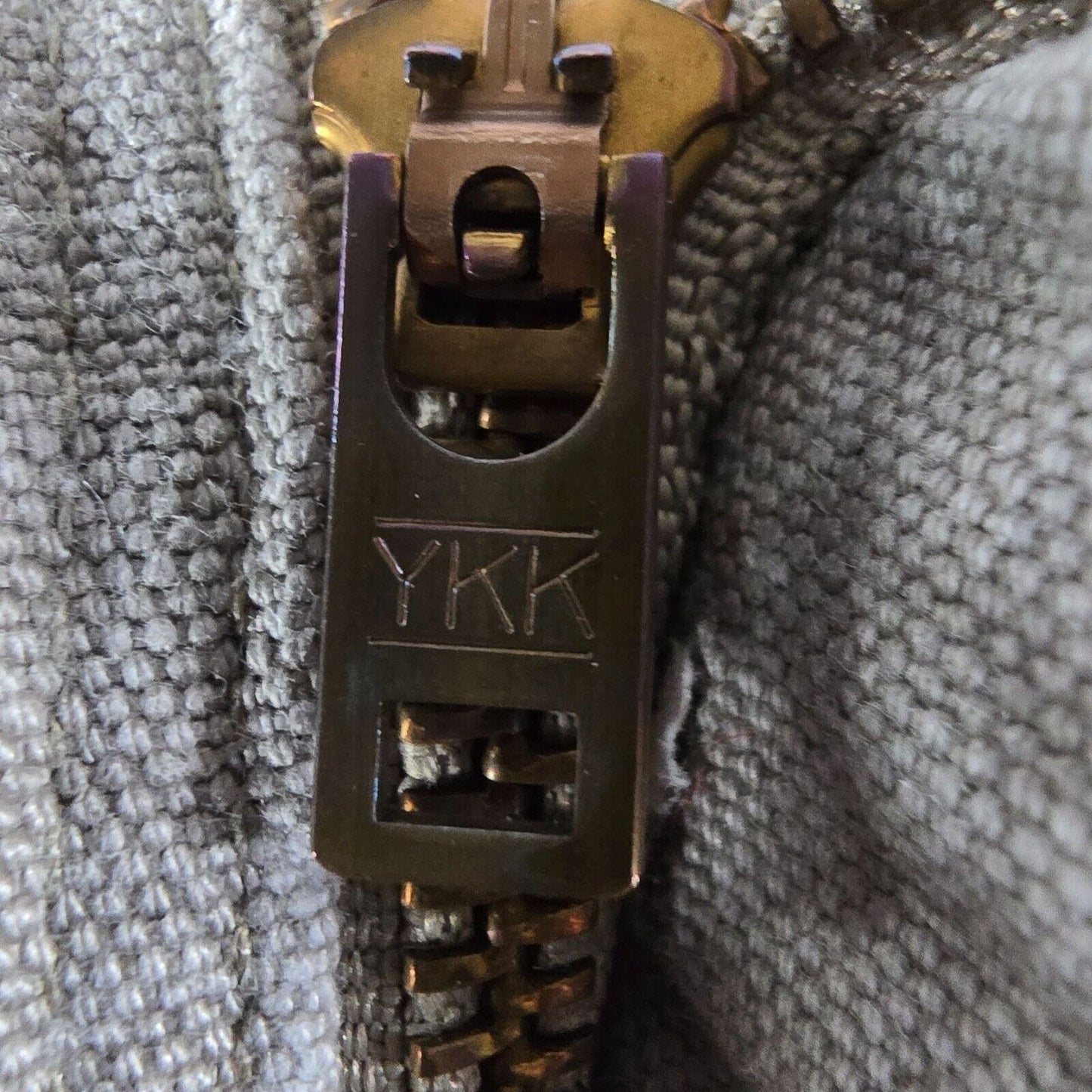 Vintage Y2K Carhartt B11 Men's Loose Fit Washed Duck Utility Work Pants (33x31)