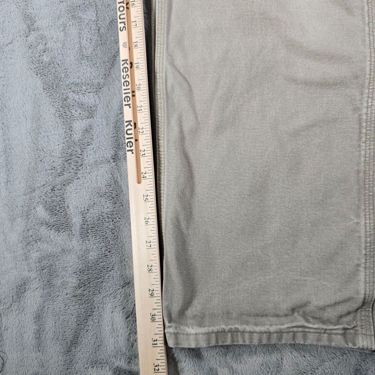 Vintage Y2K Carhartt B11 Men's Loose Fit Washed Duck Utility Work Pants (33x31)