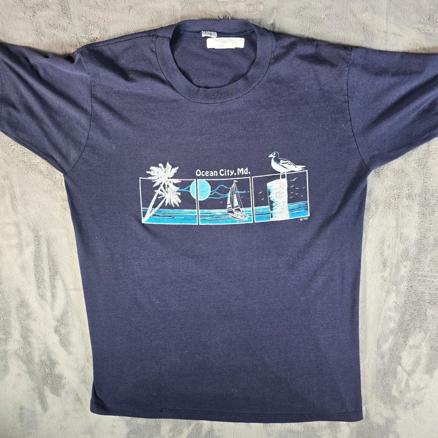 Vintage 1990s TRSF Ocean City, Maryland Nautical Seagull Graphic T-Shirt (L)