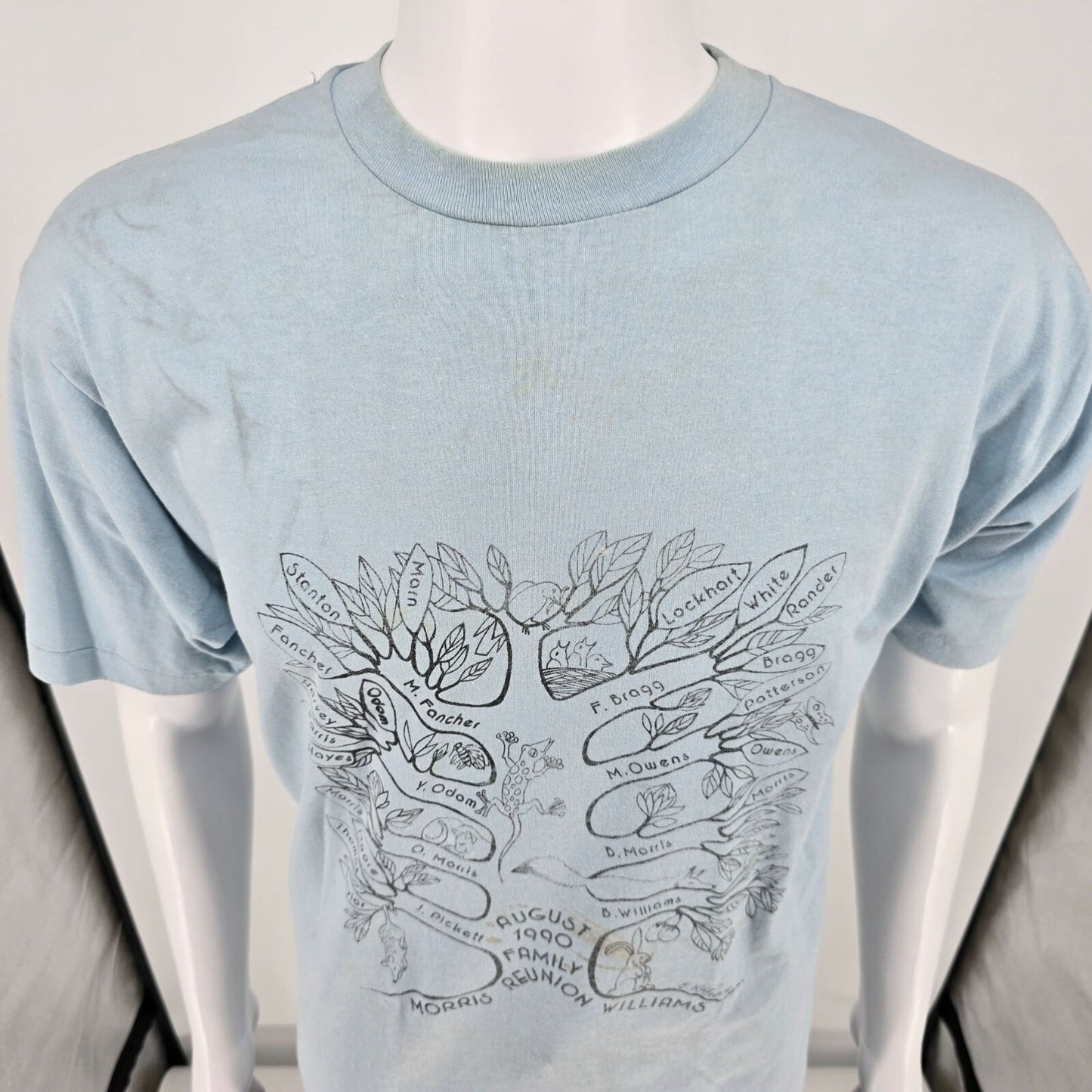Distressed Vintage 1990 Morris Williams August Family Reunion T-Shirt (L/XL)